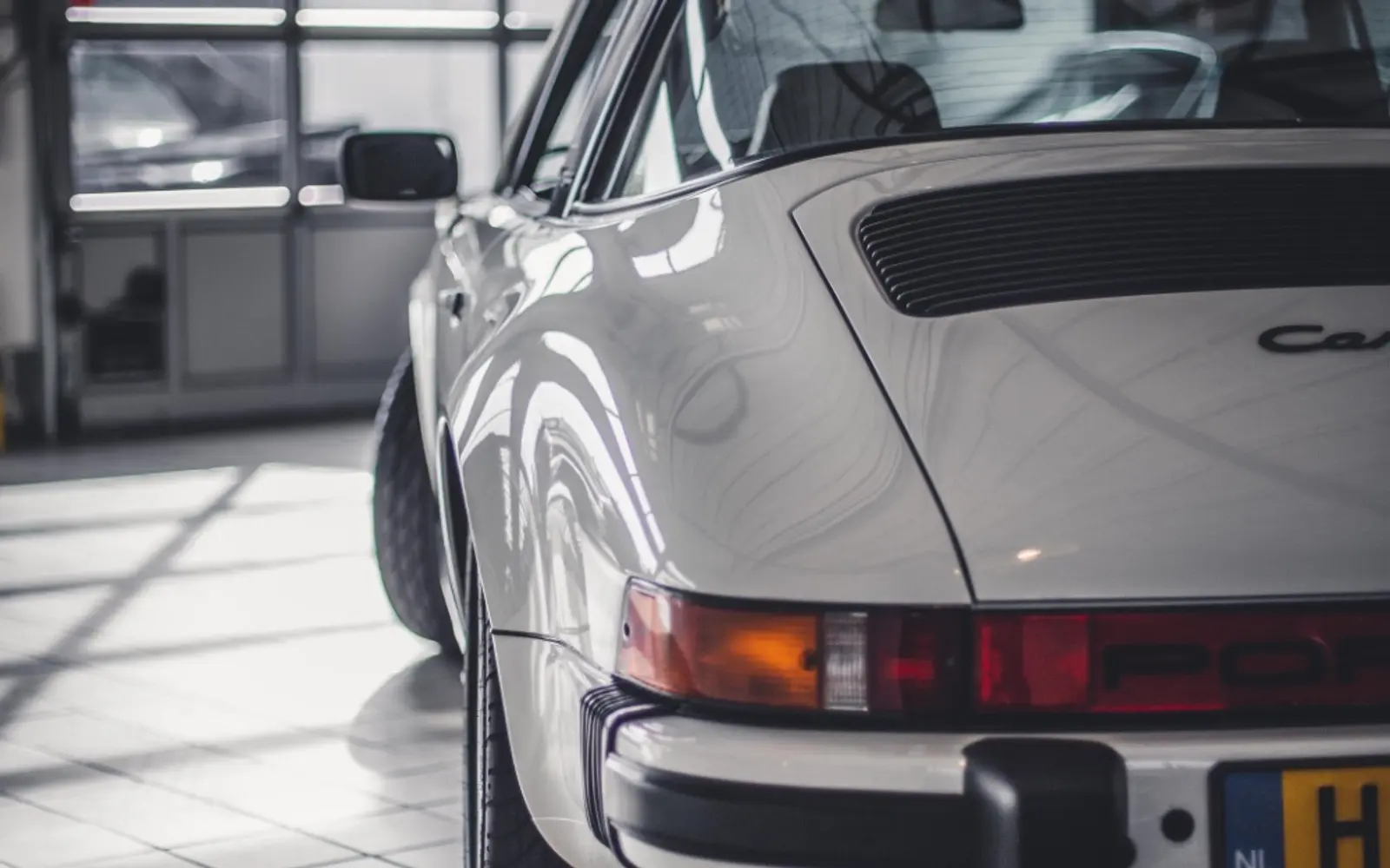 Porsche 911 Targa (1984)