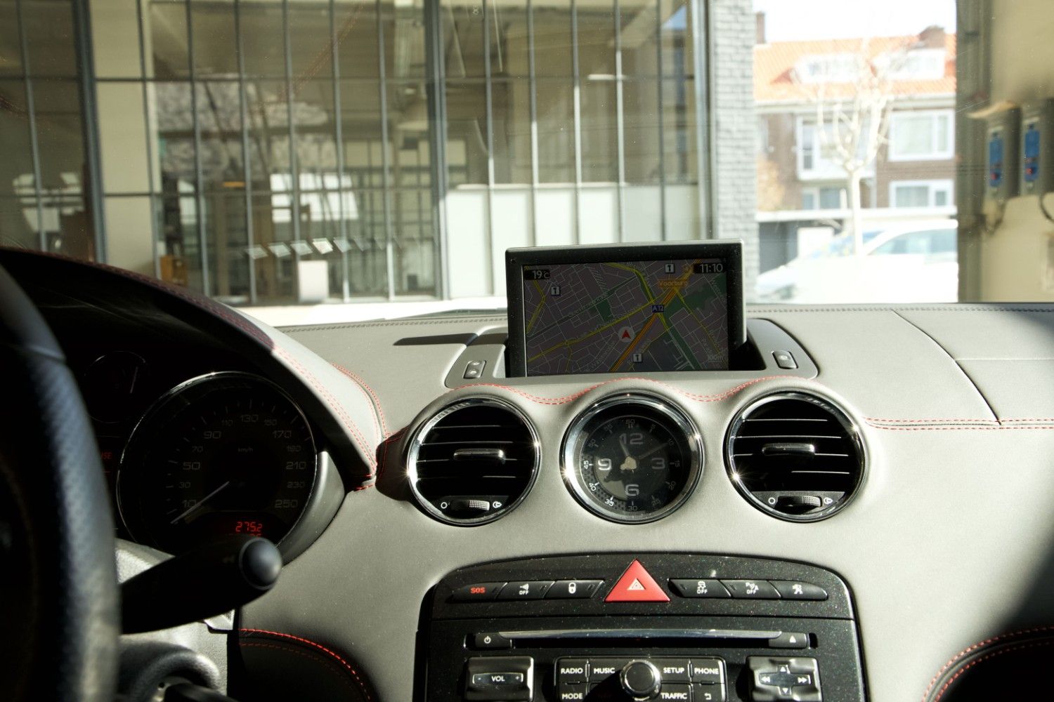 Peugeot RCZ R