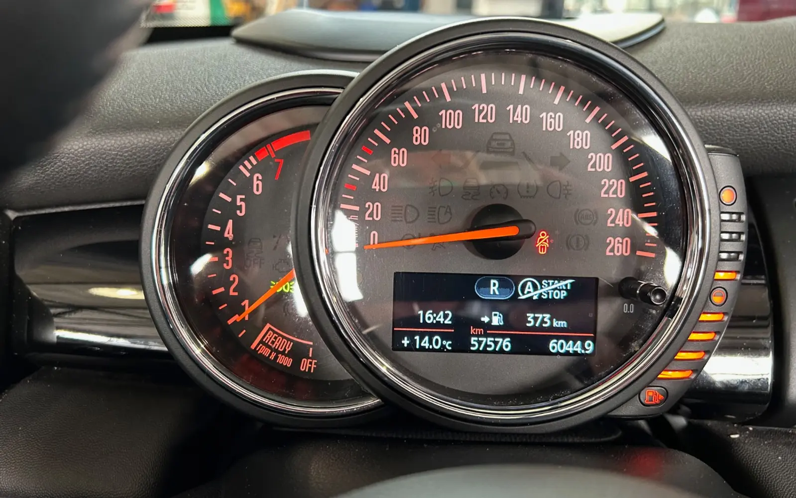 Mini Cooper S cabrio (lage km stand)