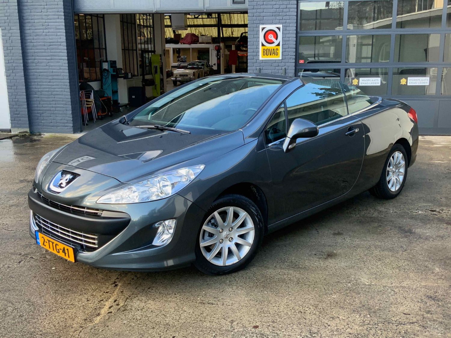 Peugeot 308 Cabrio met lage km stand
