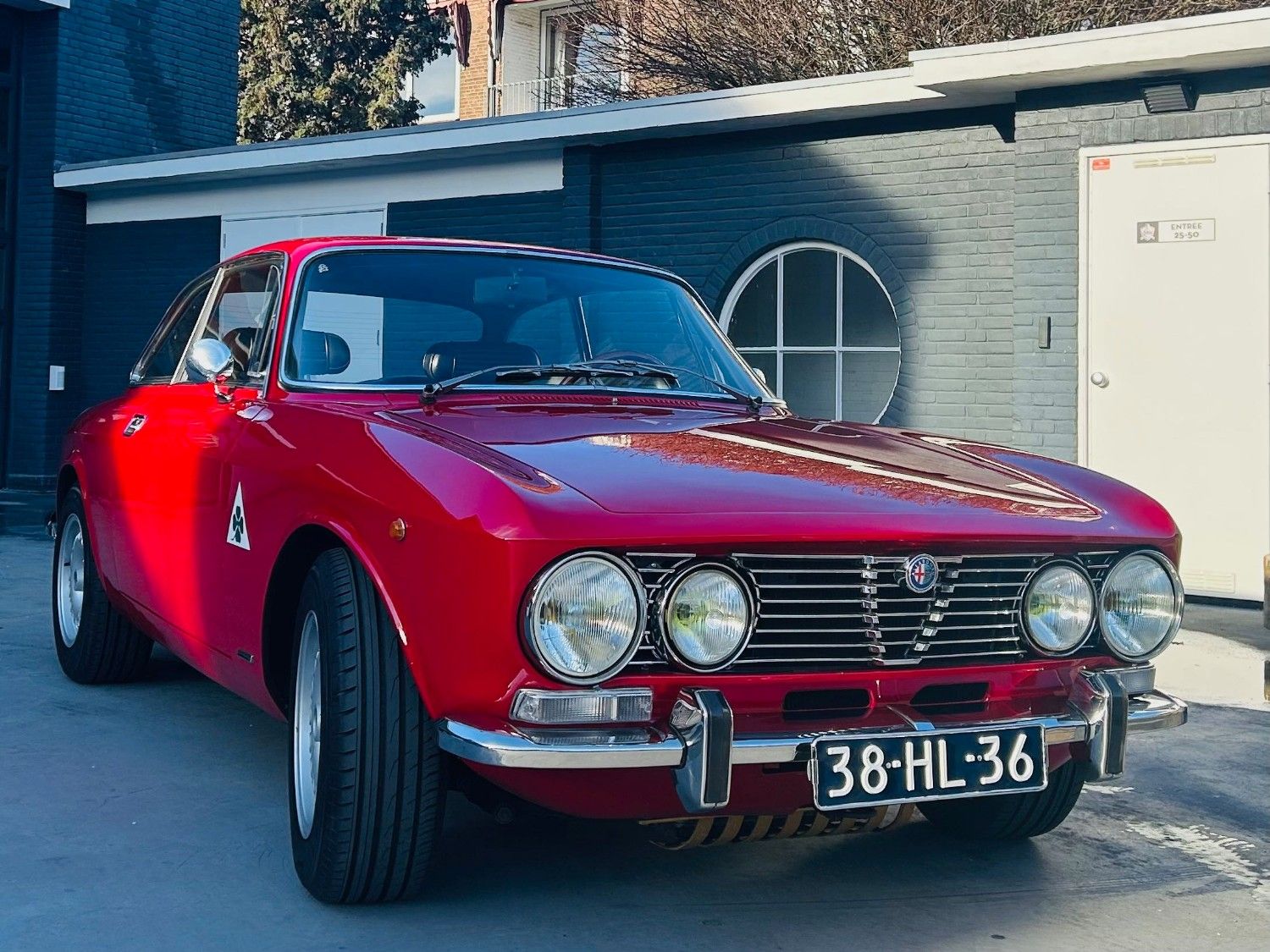 Alfa Romeo GT1300 Junior Lusso