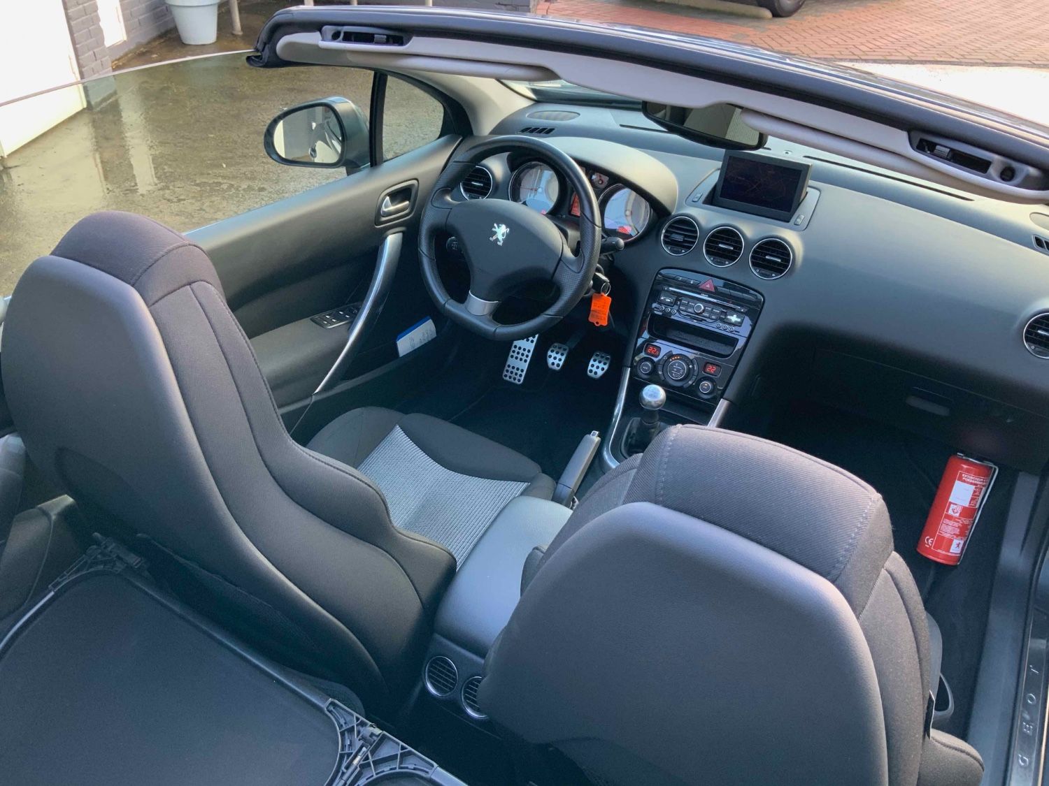 Peugeot 308 Cabrio met lage km stand