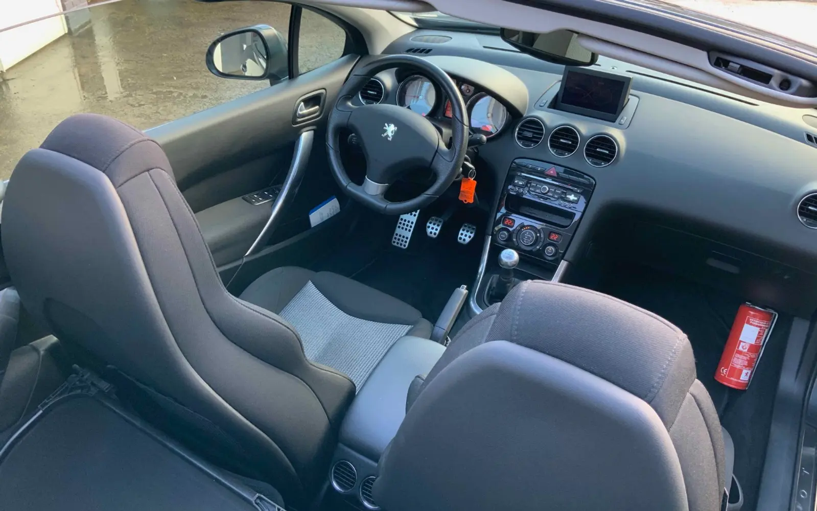 Peugeot 308 Cabrio met lage km stand