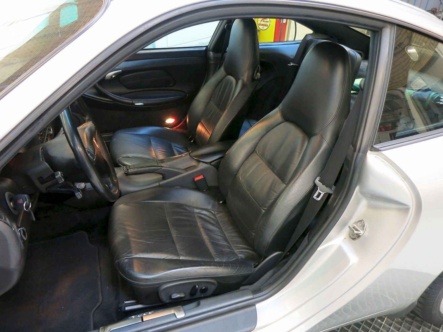 Porsche 996 carrera 4