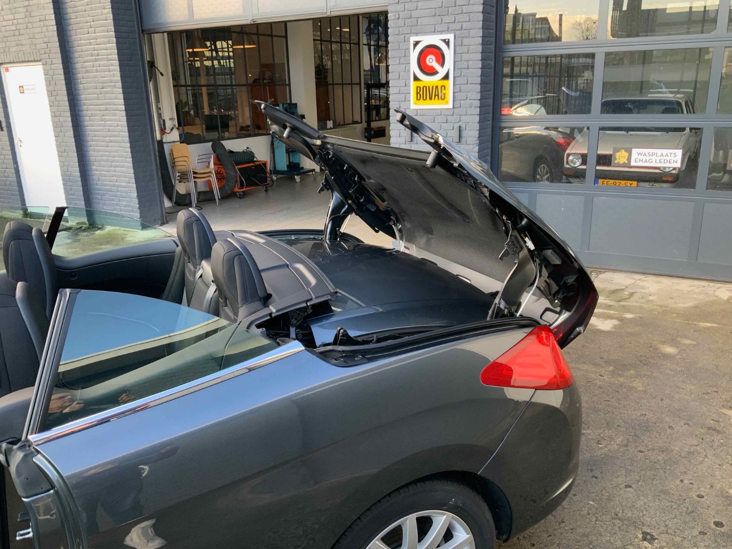 Peugeot 308 Cabrio met lage km stand