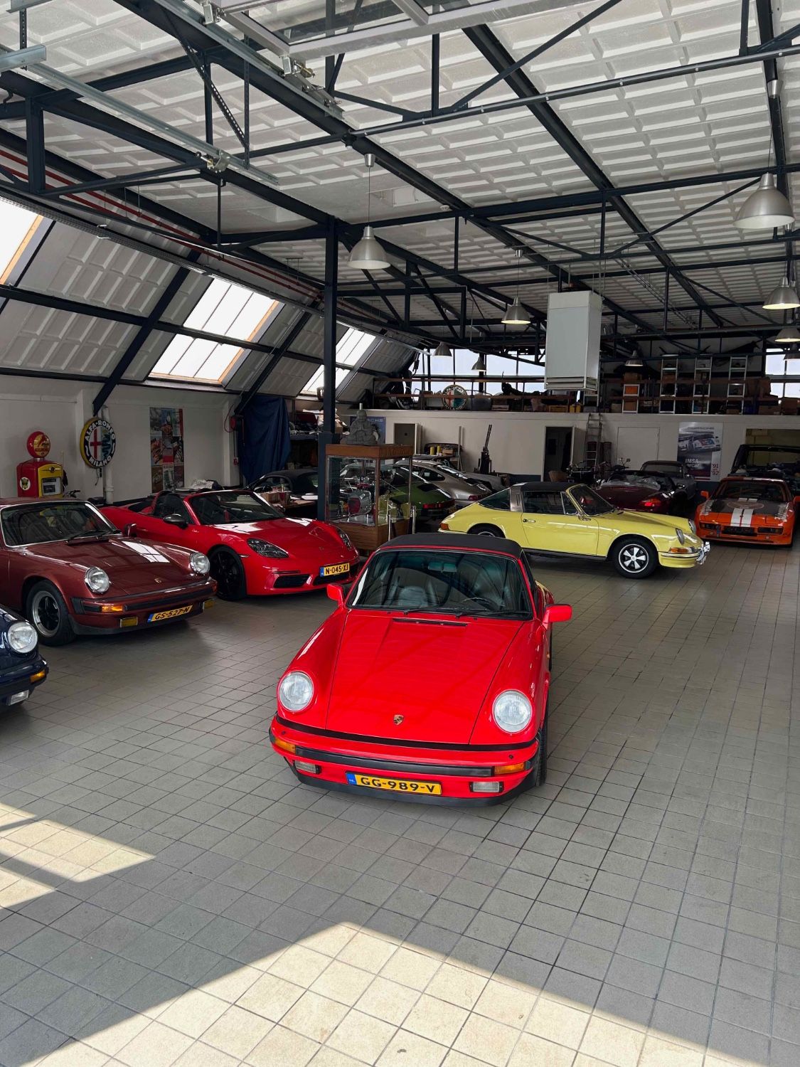 Porsche 911 Targa Indisch rood