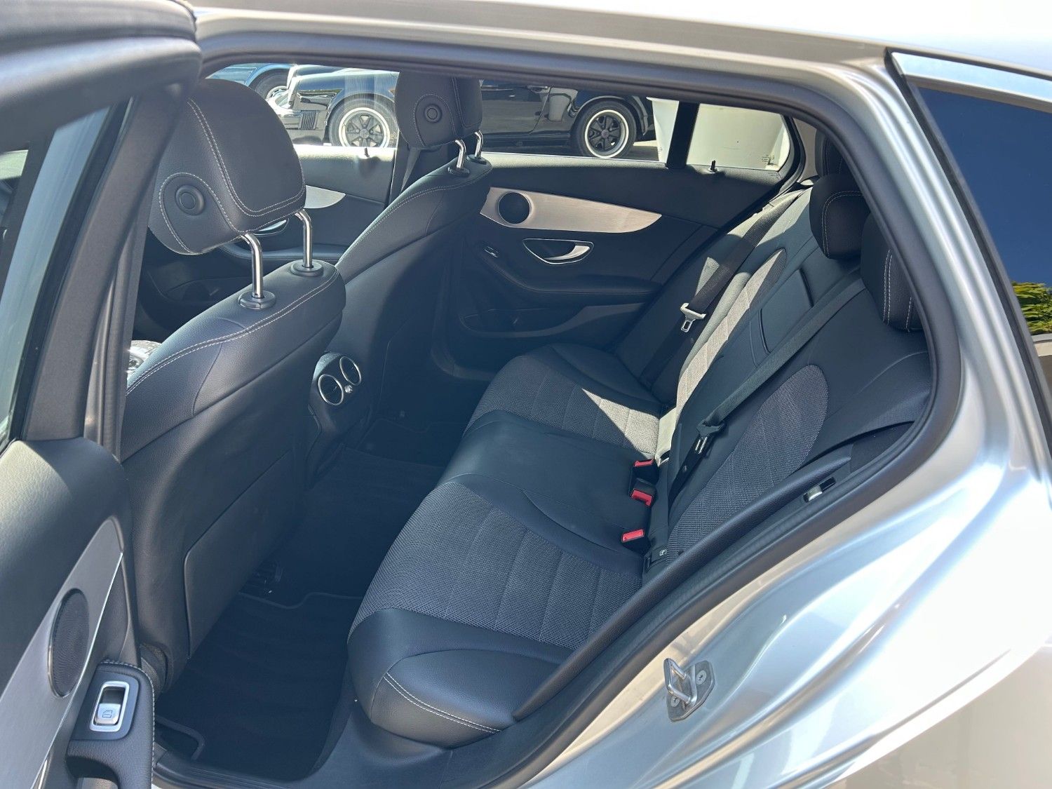 Mercedes-Benz C200 Prestige