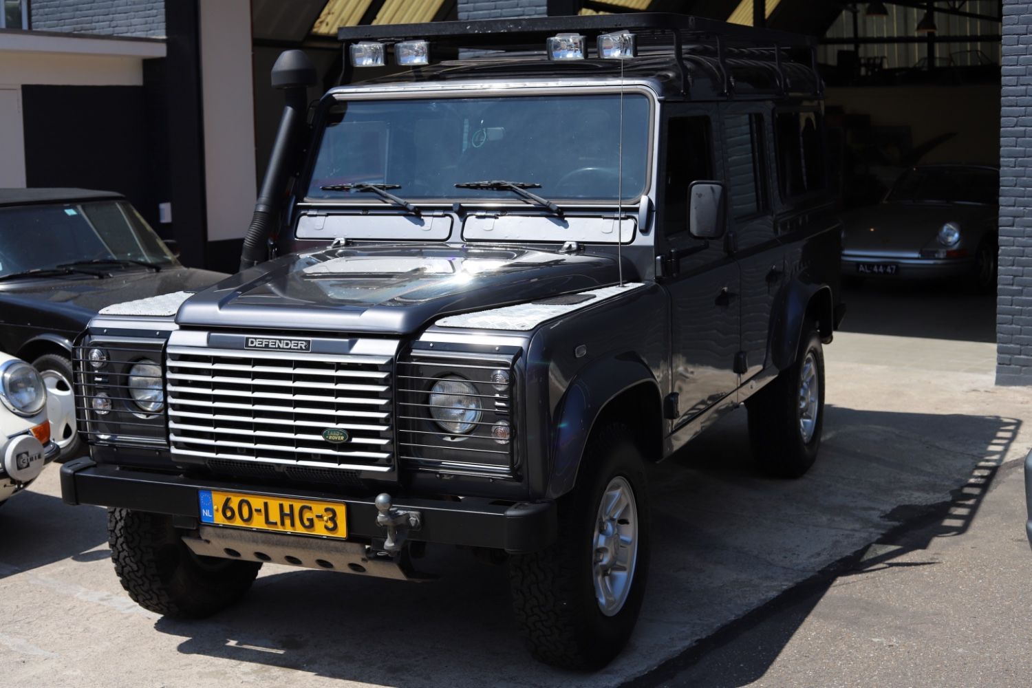 Land Rover Defender 2.5 TD5 110 SW Tech met airco