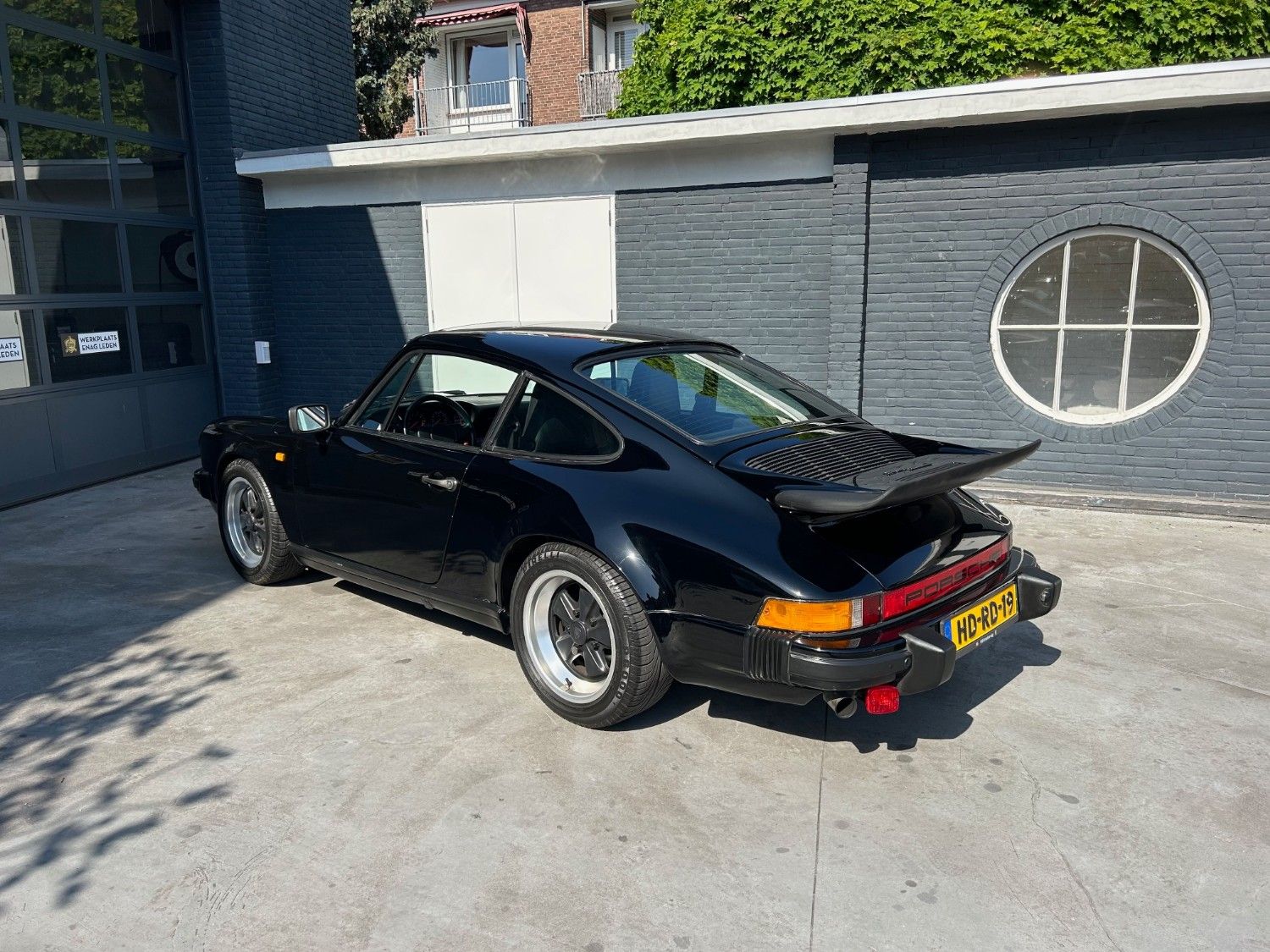 Porsche 911 3.0 SC