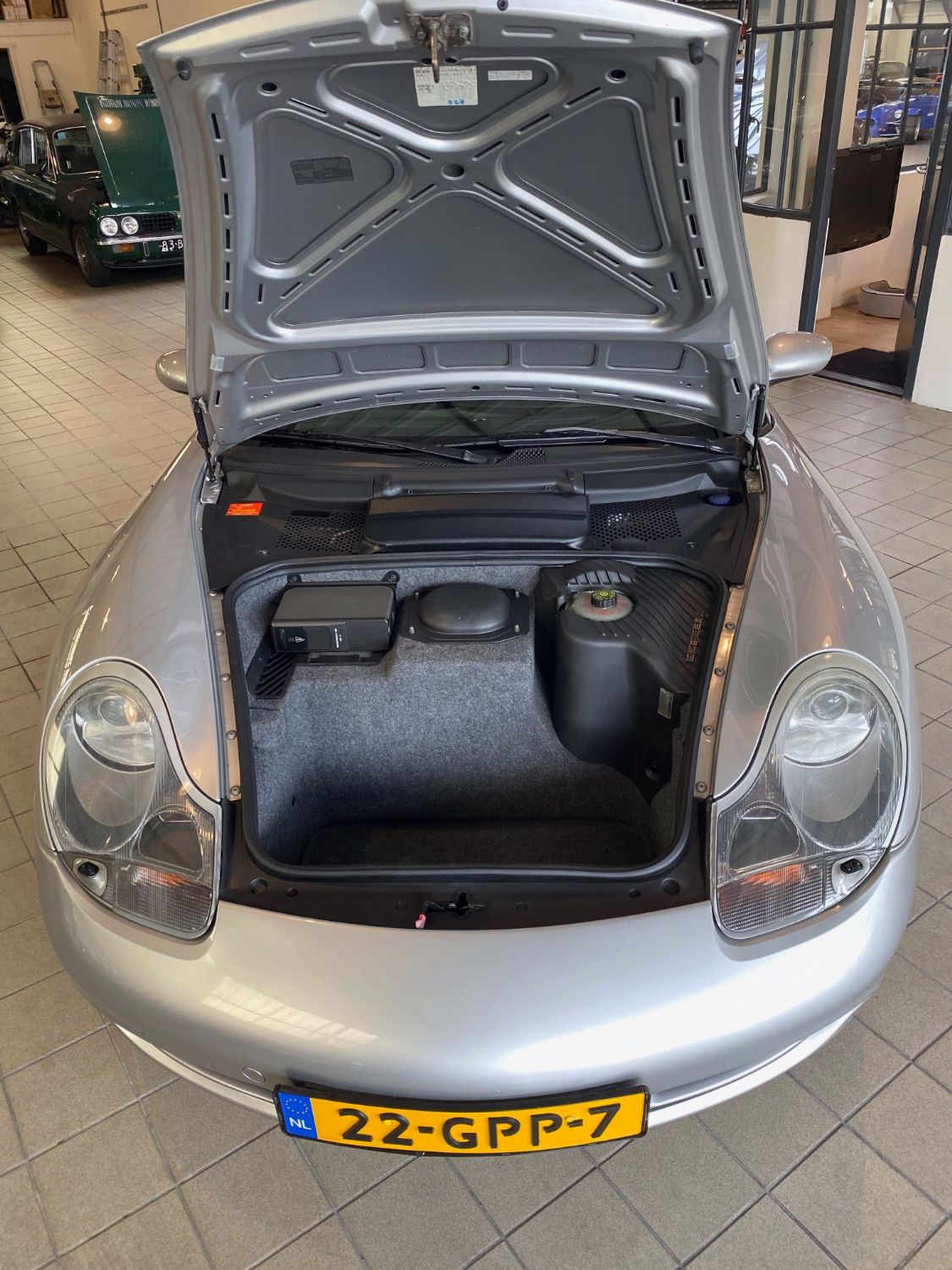 Porsche 996 Carrera 4 (1999)