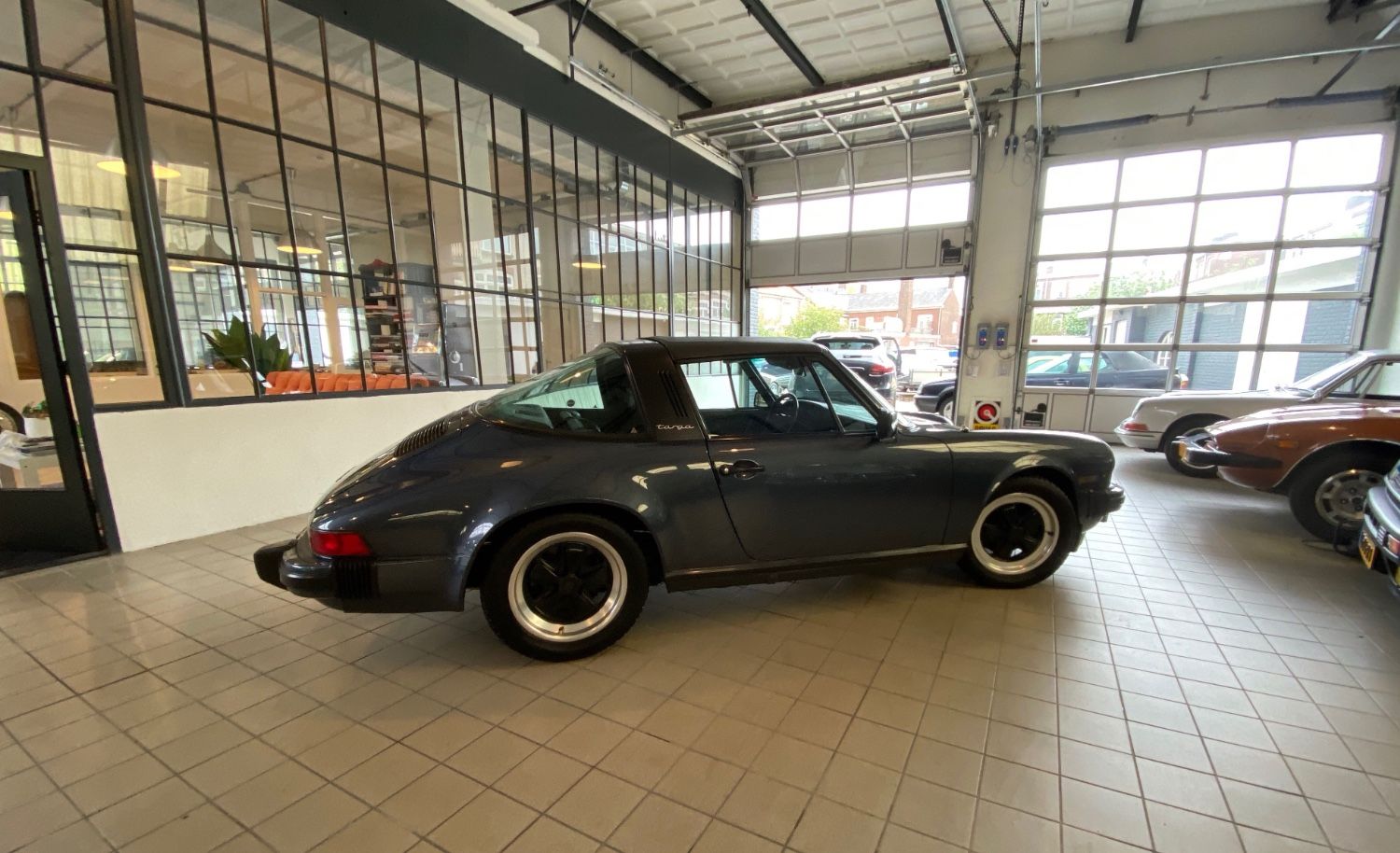 Porsche 911 Targa SC (1983)