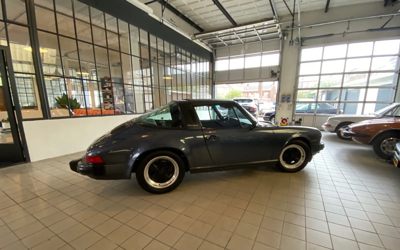 Porsche 911 Targa SC (1983)