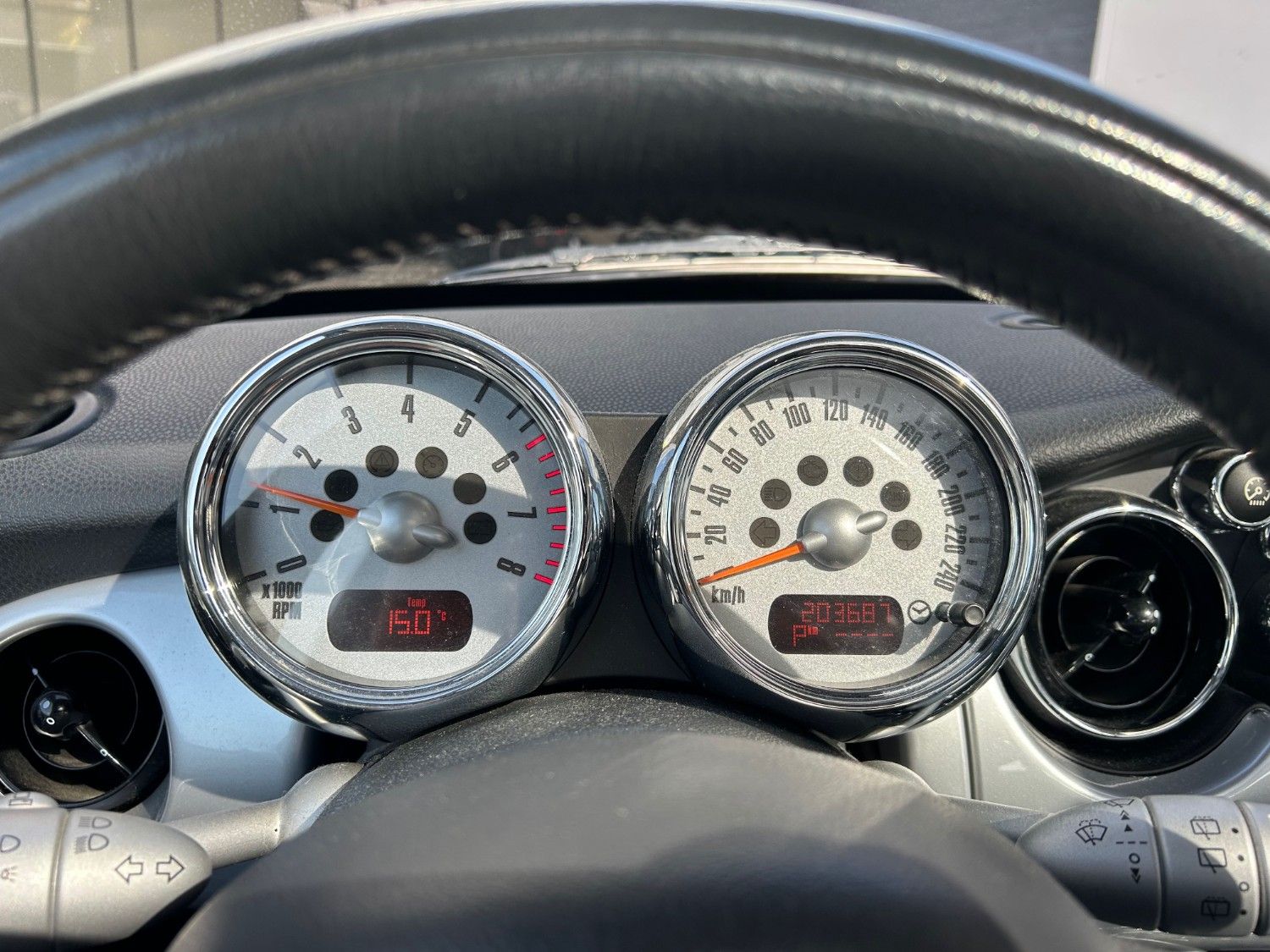 Mini Cooper met automaat