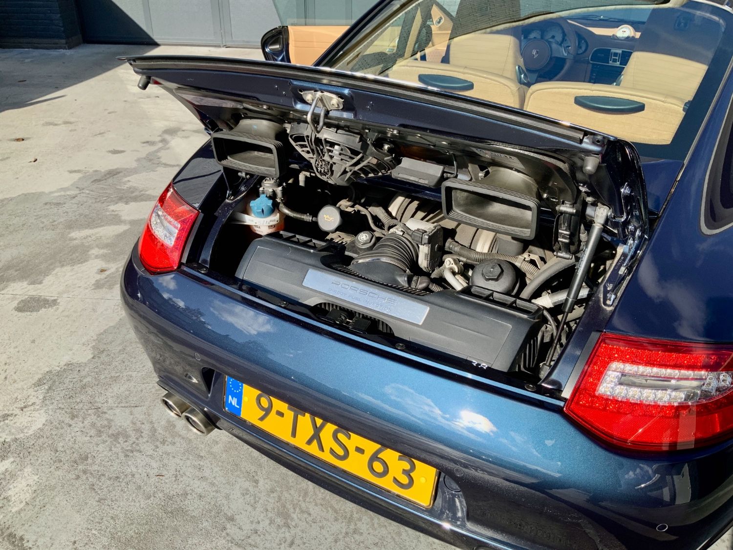 Porsche 911 S (2010)
