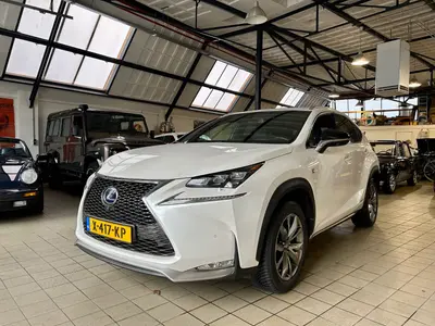 NX300h AWD Sportline limited