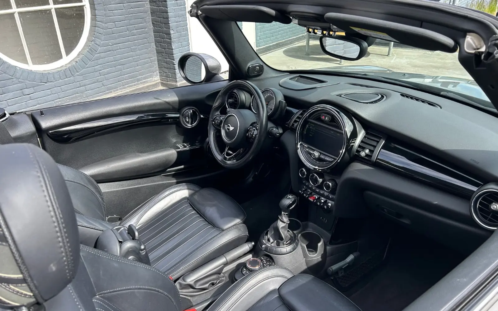 Mini Cooper S cabrio (lage km stand)