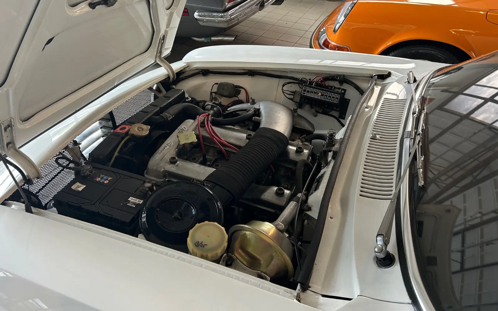Alfa Romeo GT1300 Junior