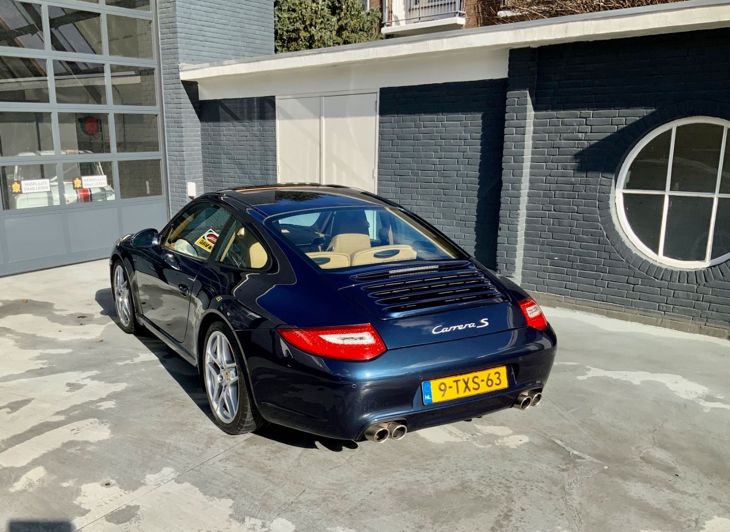 Porsche 911 S (2010)