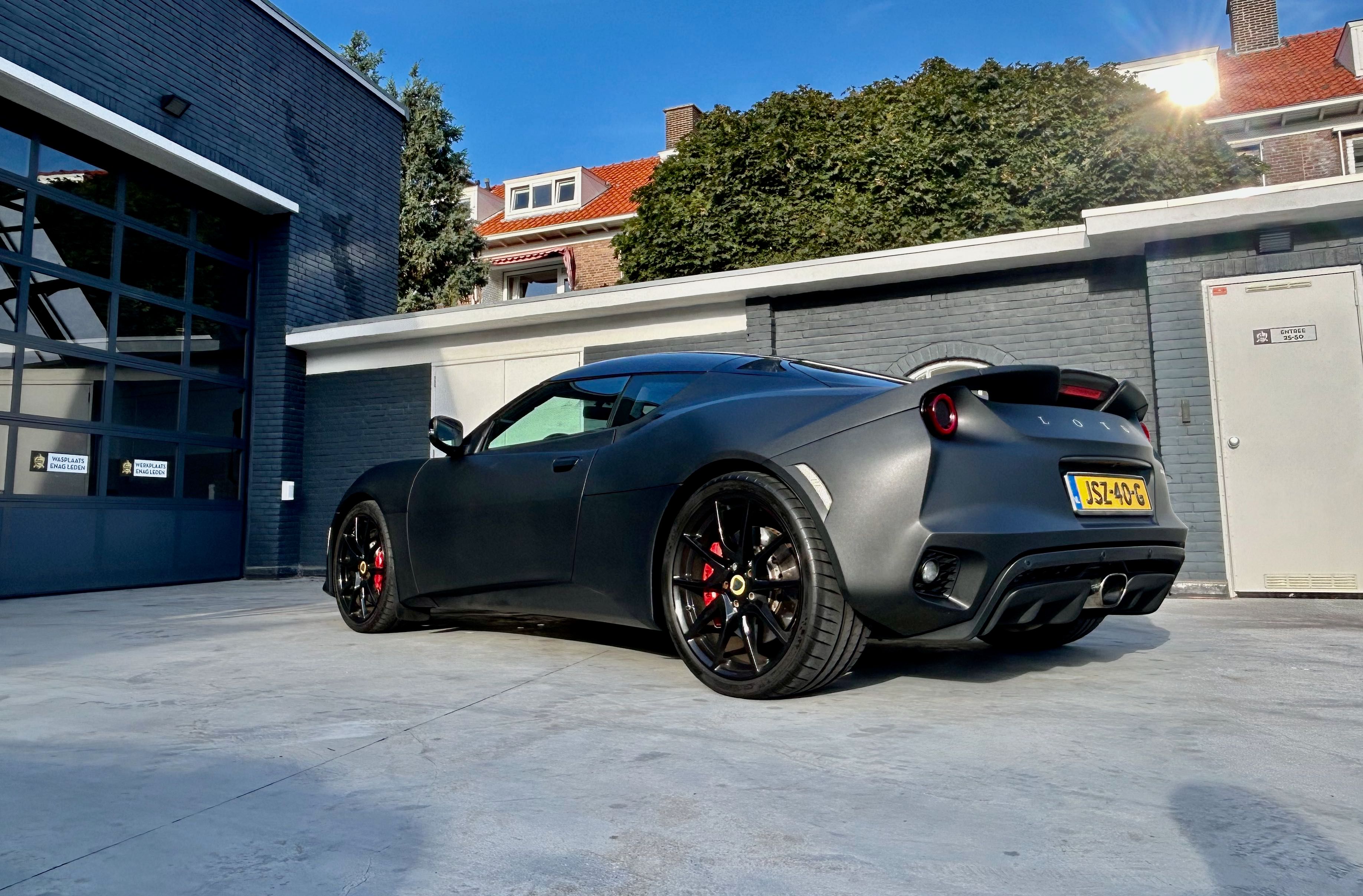 Lotus Lotus Evora 400 2+2
