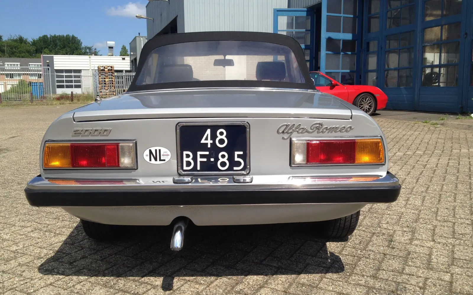 Alfa Romeo Spider 2.0
