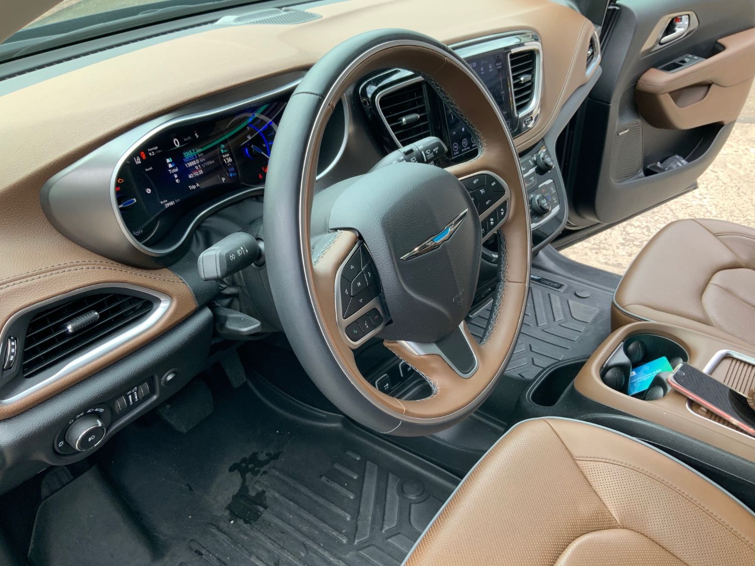 Chrysler Pacifica Limited (Hybride) Lage km stand