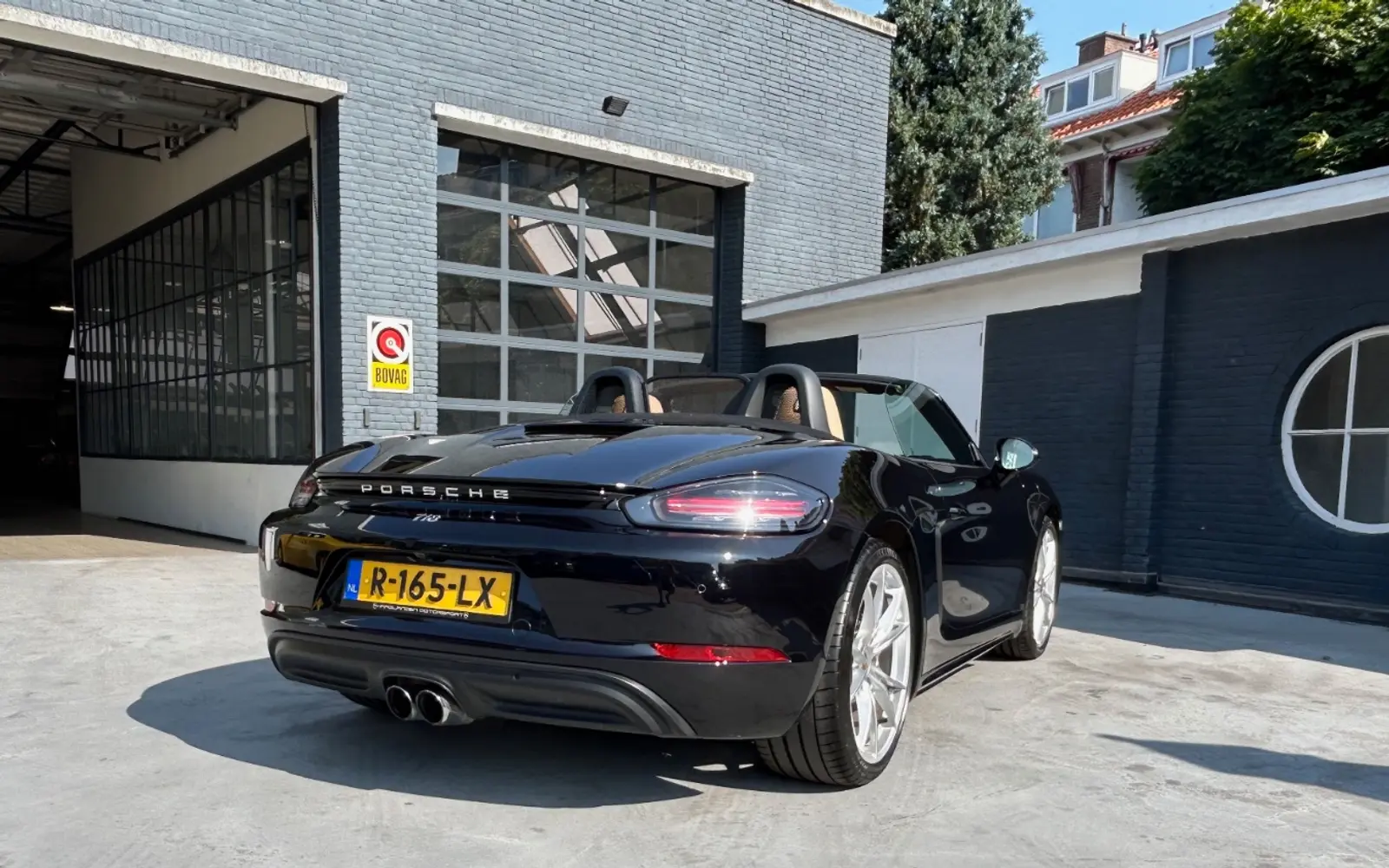 Porsche Boxster 718