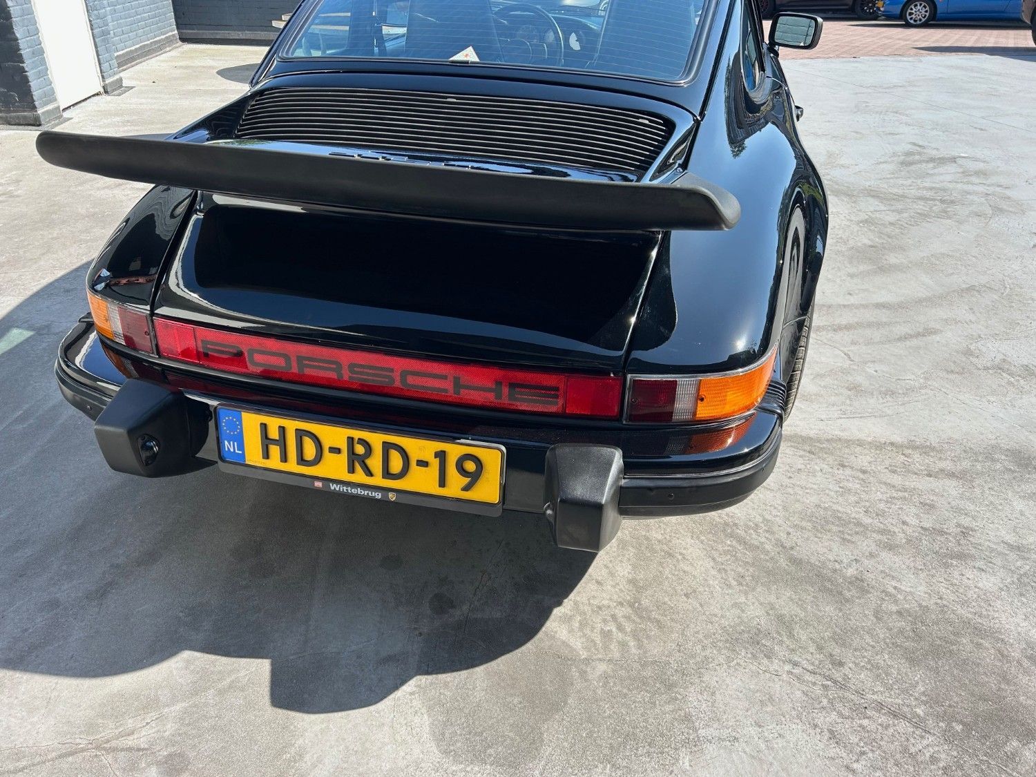 Porsche 911 3.0 SC