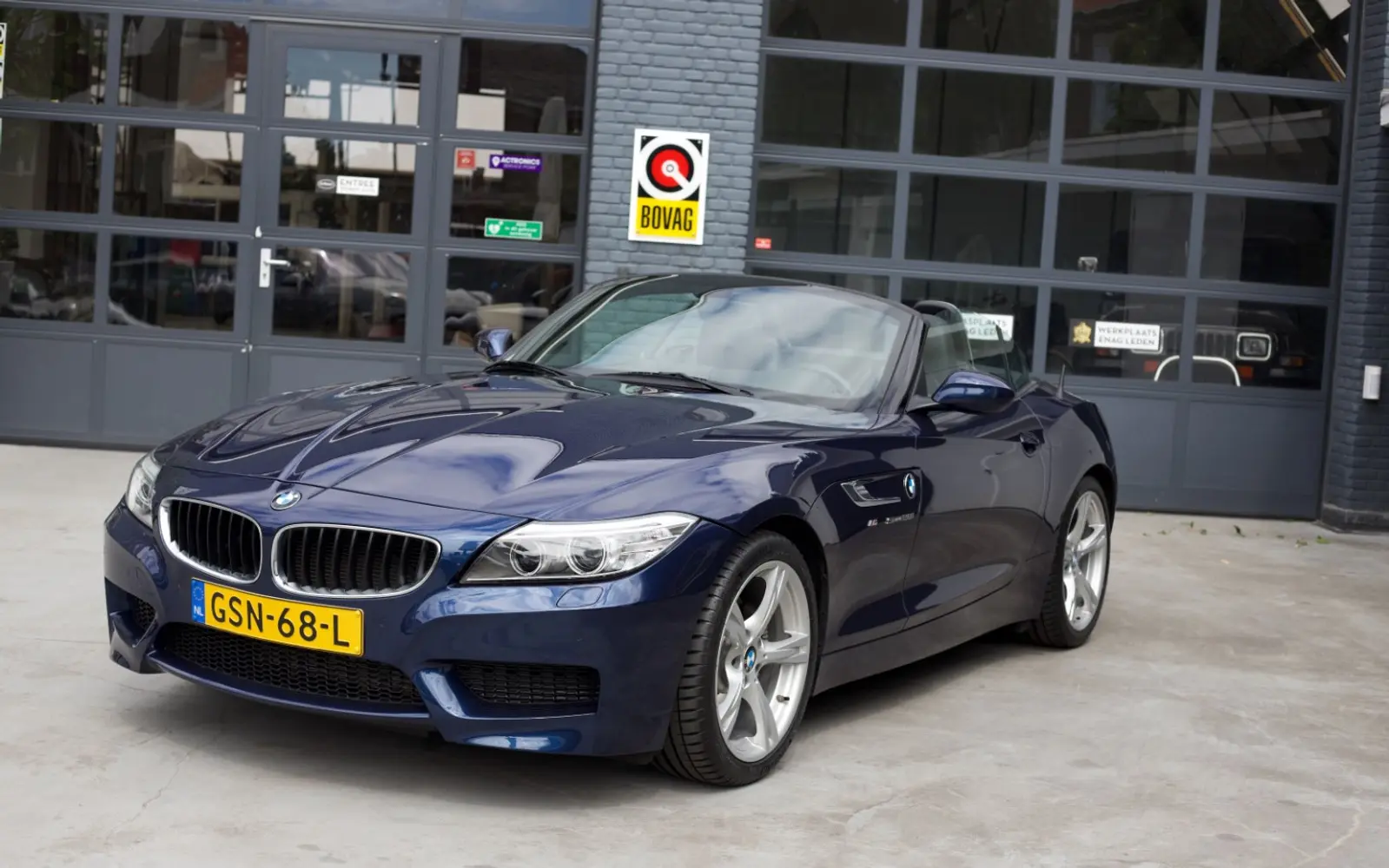 BMW Z4 Roadster sDrive28i