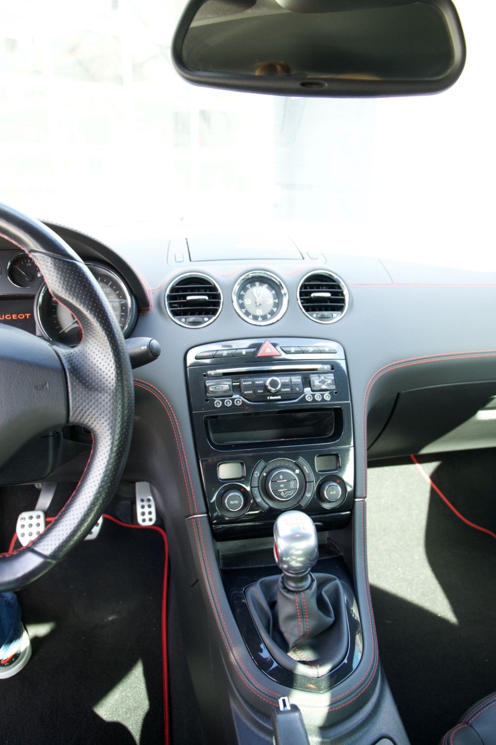Peugeot RCZ R