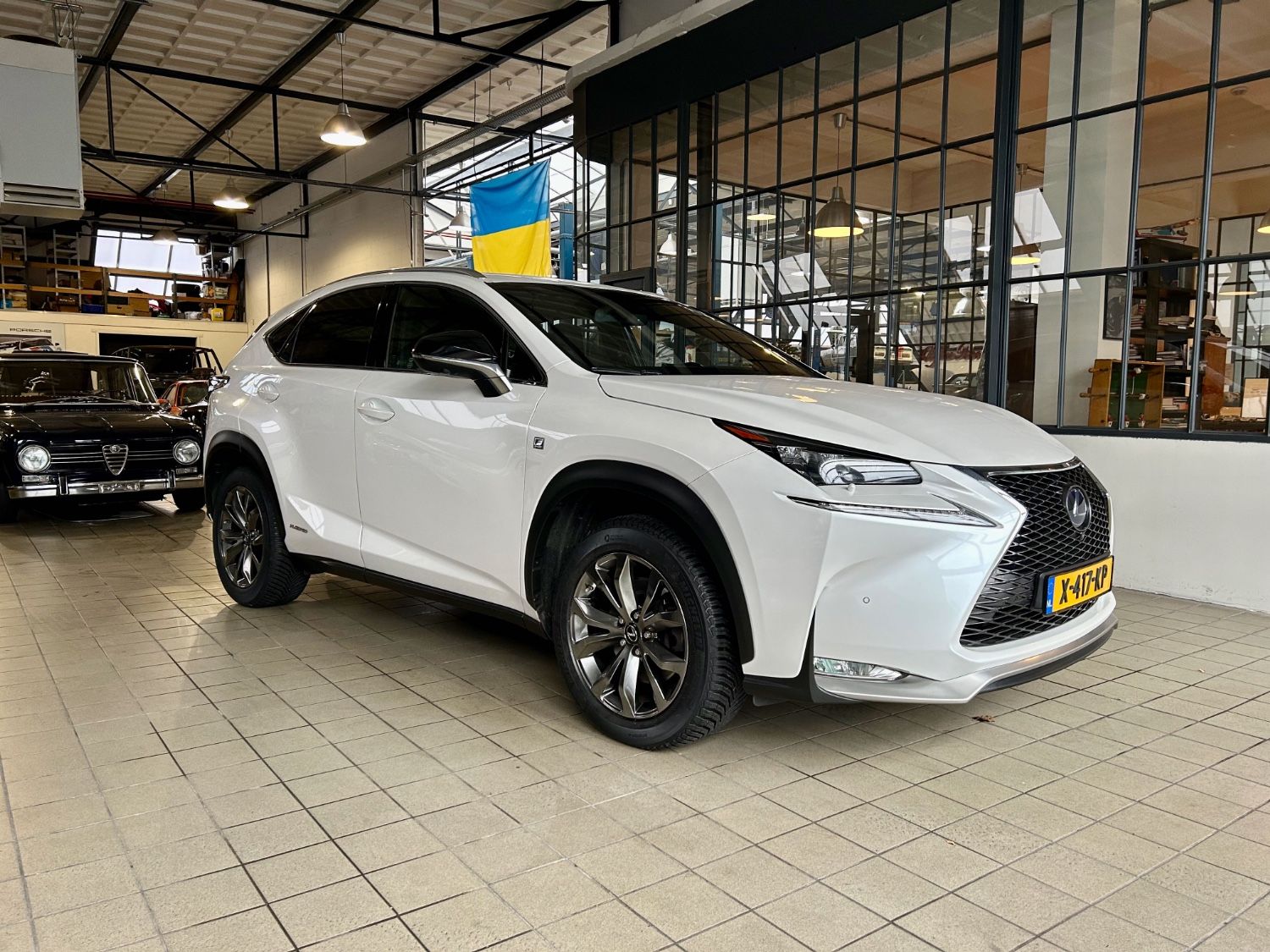 Lexus NX300h AWD Sportline limited