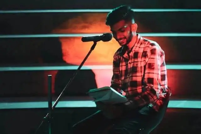 Chintan is performing @Aawazz Chintan is performing @Aawazz