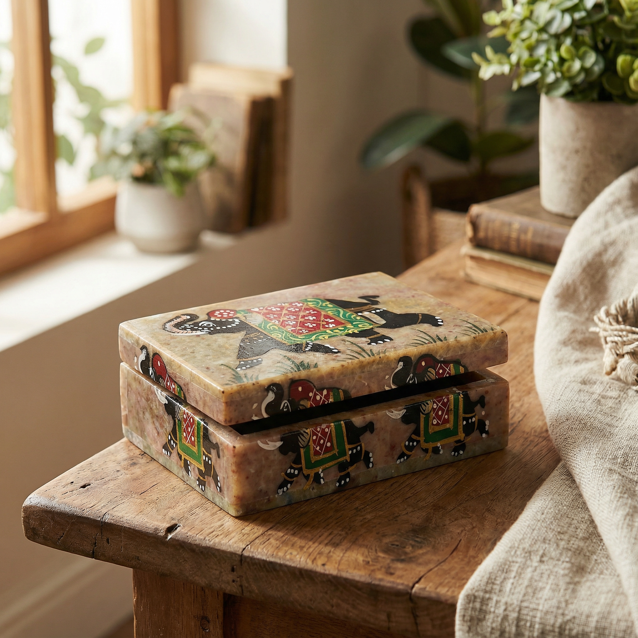  Hand-Painted Marble Elephant Jewellery Box 3