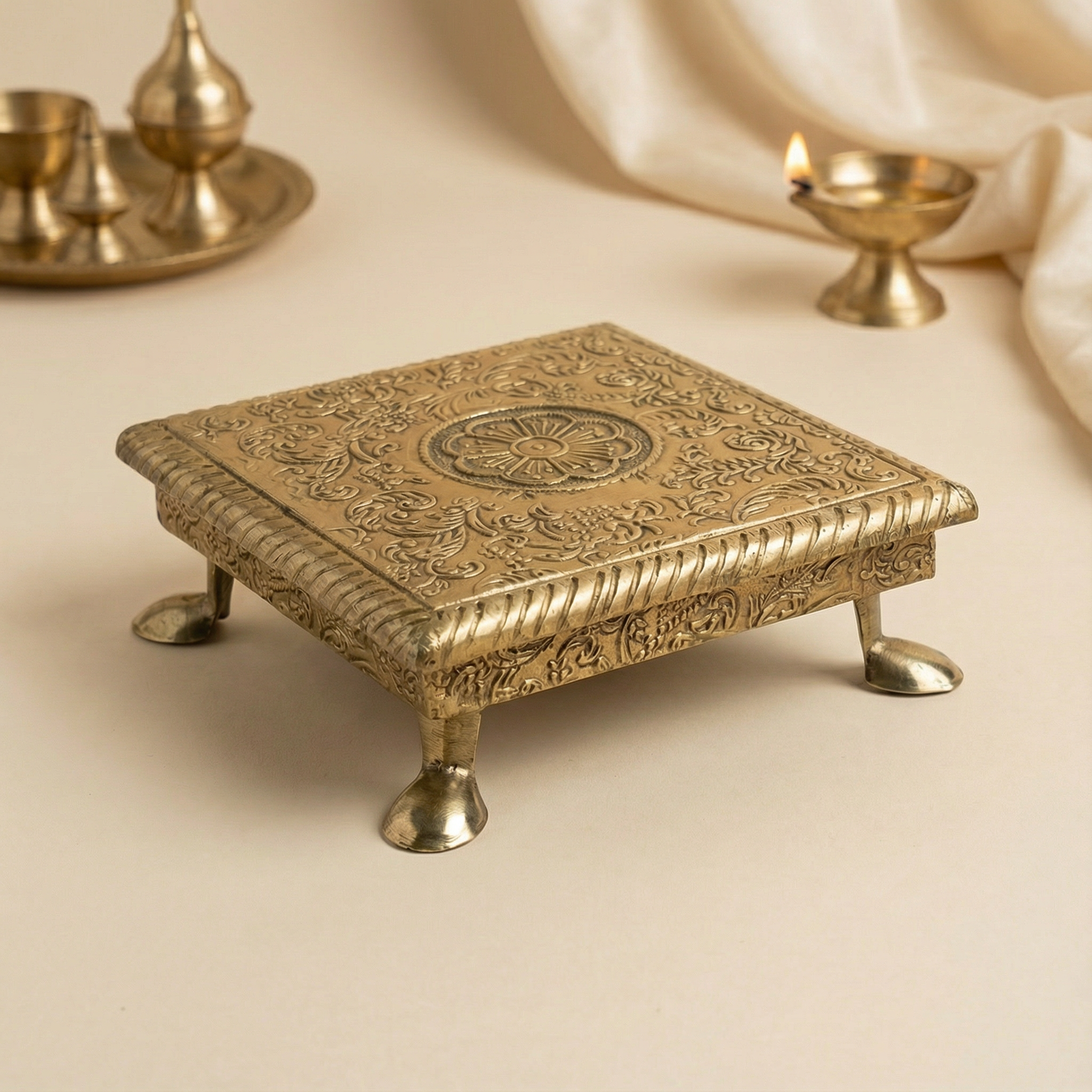 Vishwa Devarchana Golden Chowki (6*6) 2