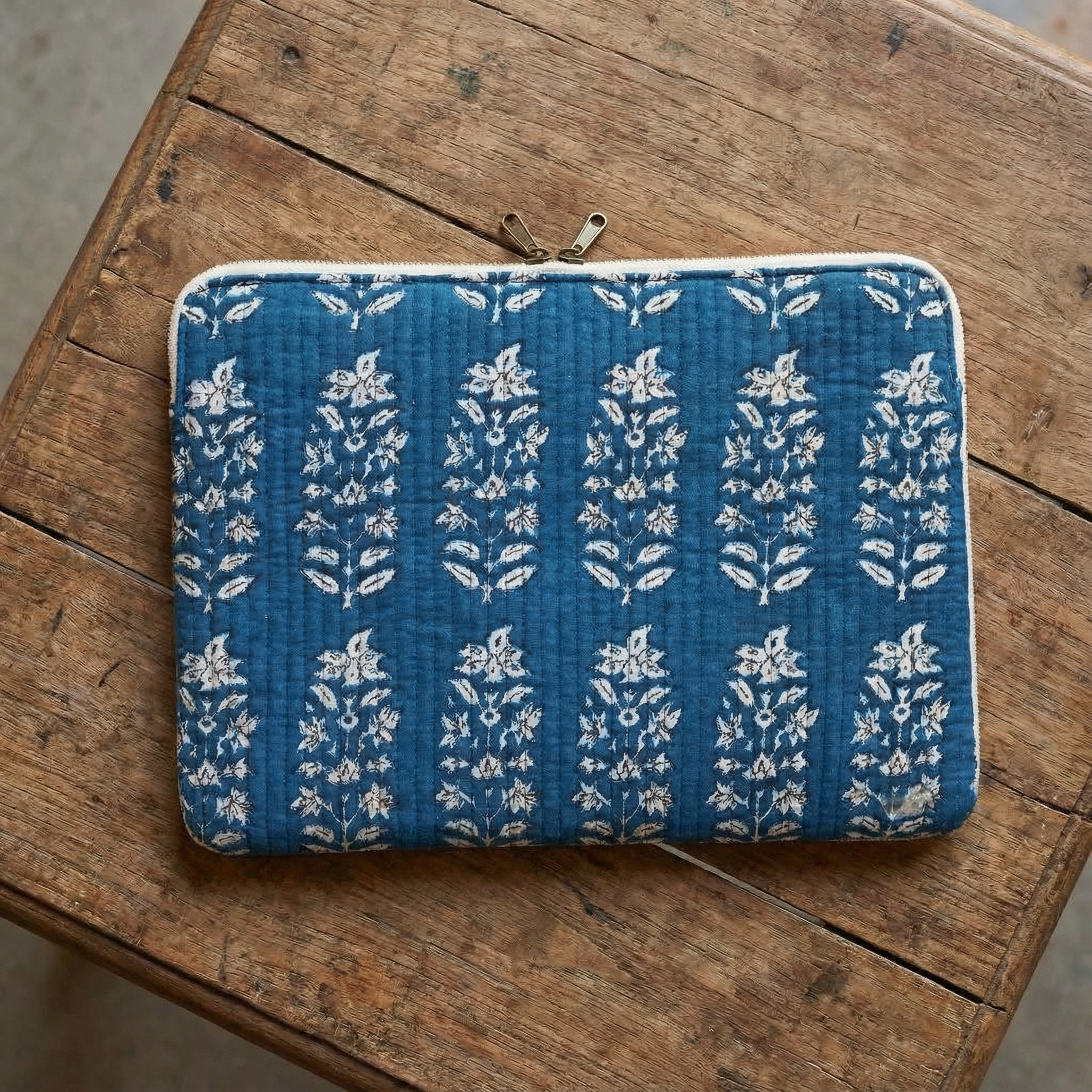 Geometric Blue Patterned Quilted Laptop Sleeve 2