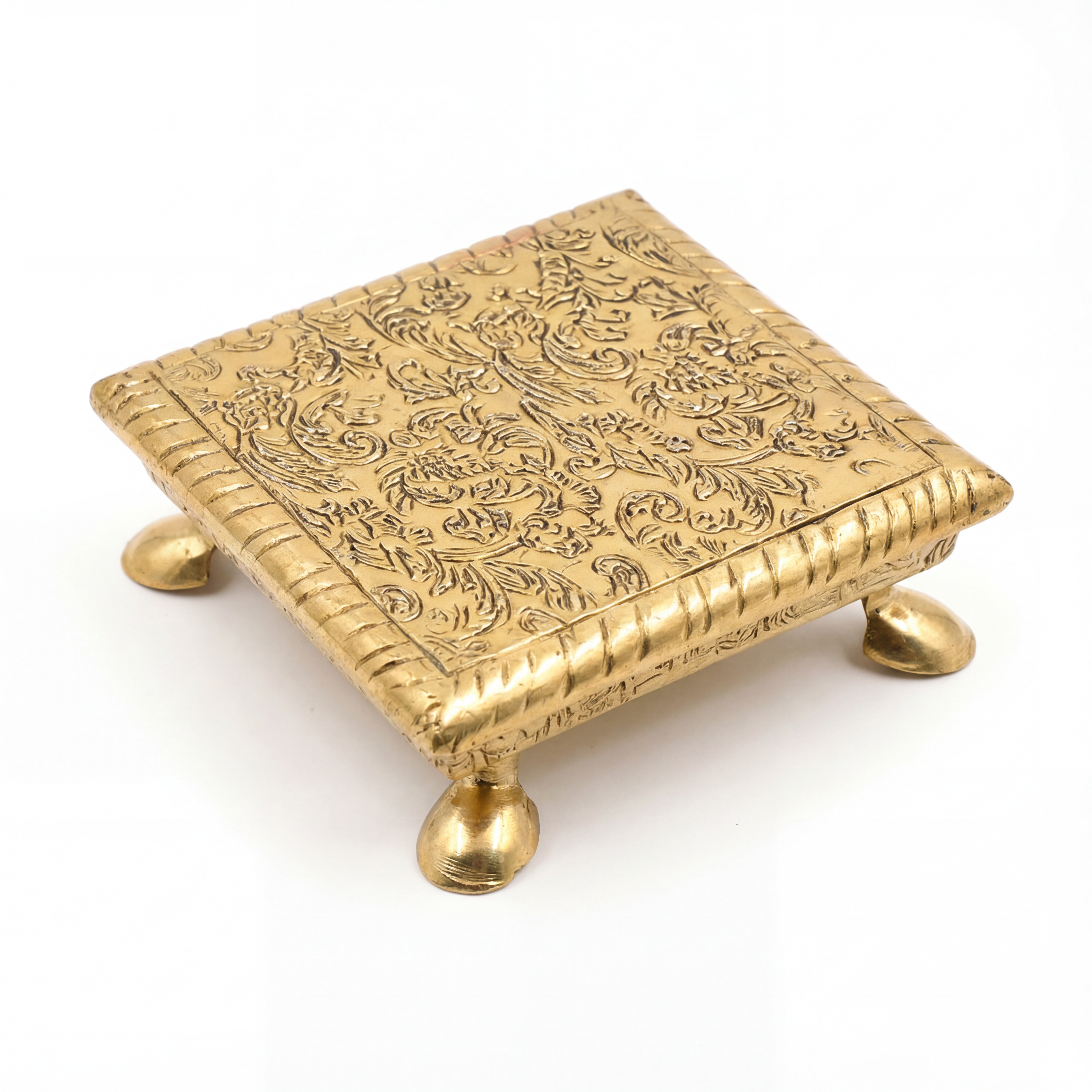 Vishwa Devarchana Golden Chowki (5 x 5) 5