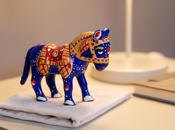 Meenakari Horse Decor Showpiece ( 2 inches ) 2