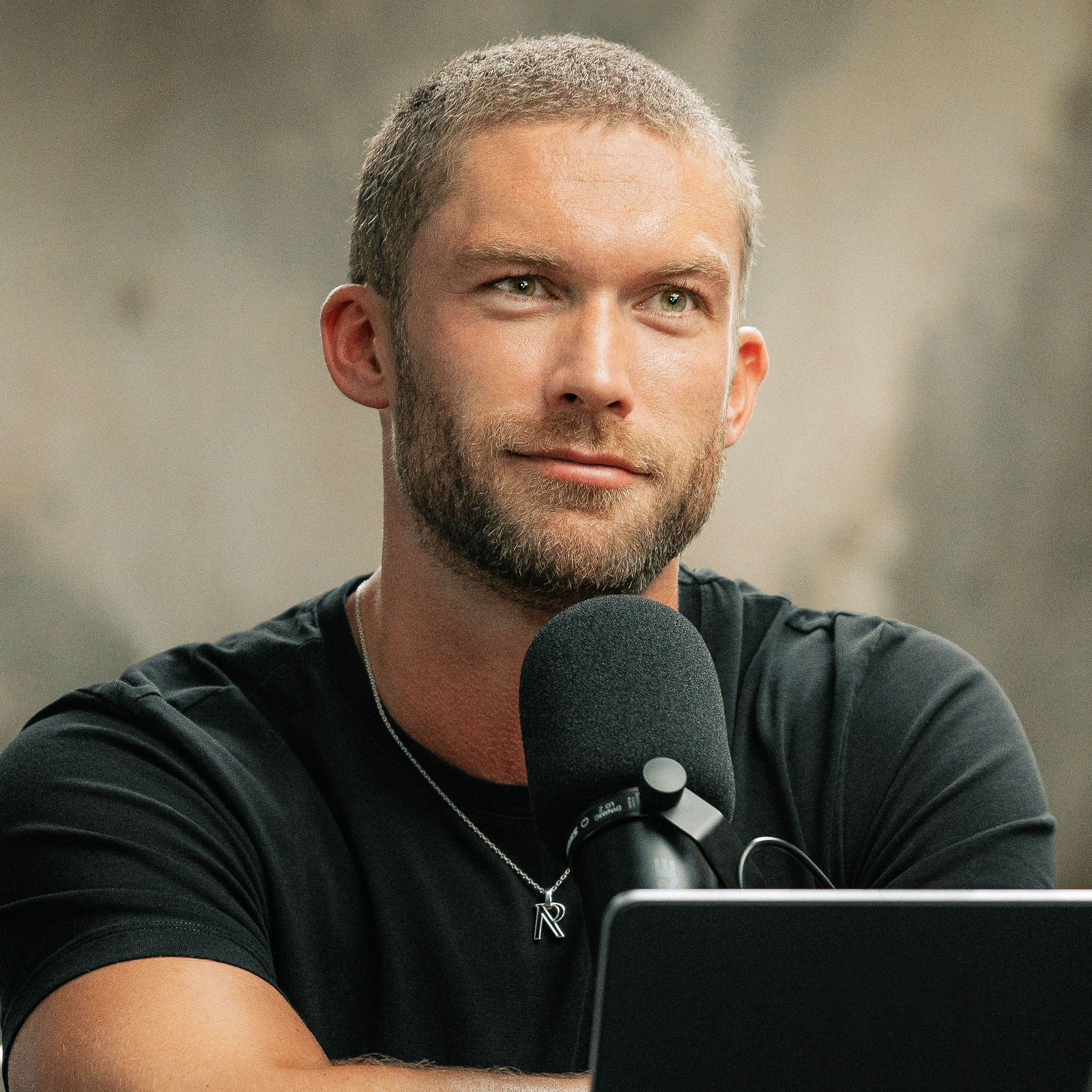 image of chris williamson