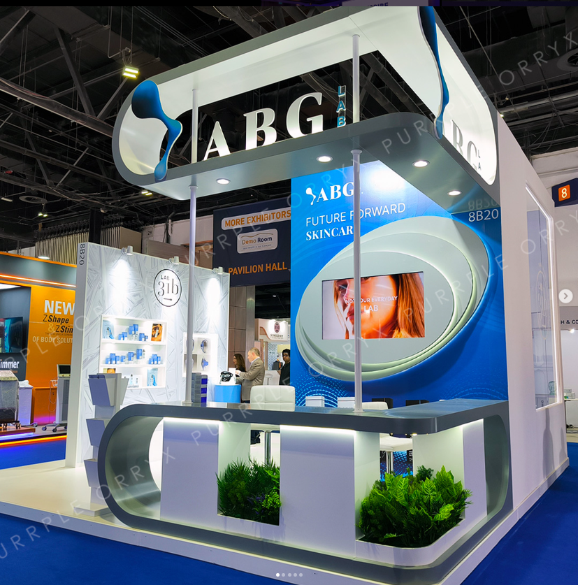 Custom exhibition stand design in Dubai for ABG Lab, expertly crafted for high engagement and visibility.