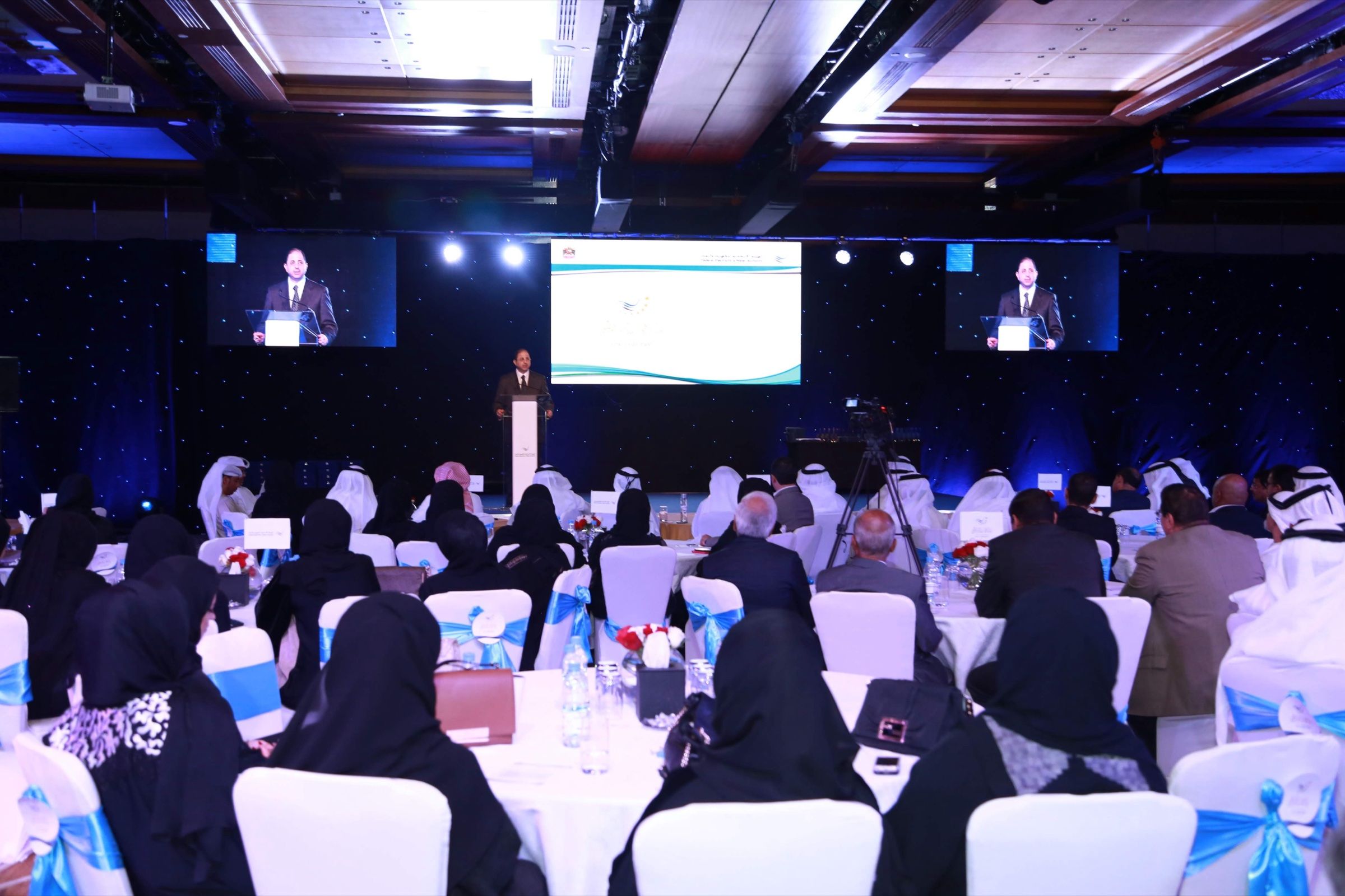 Top Event Planner in Dubai – A high-end corporate gala setup with luxurious decor.