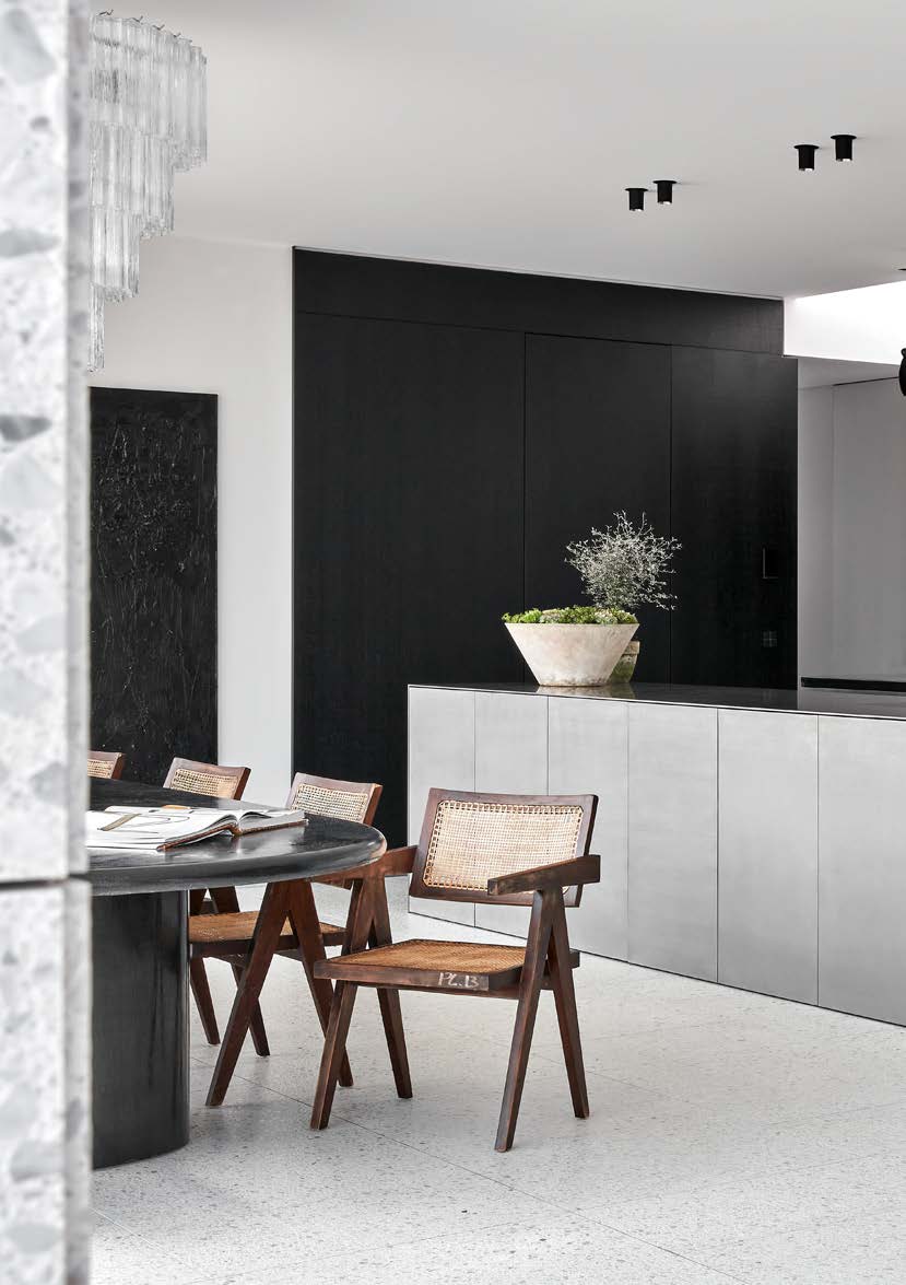 kitchen and contrasts