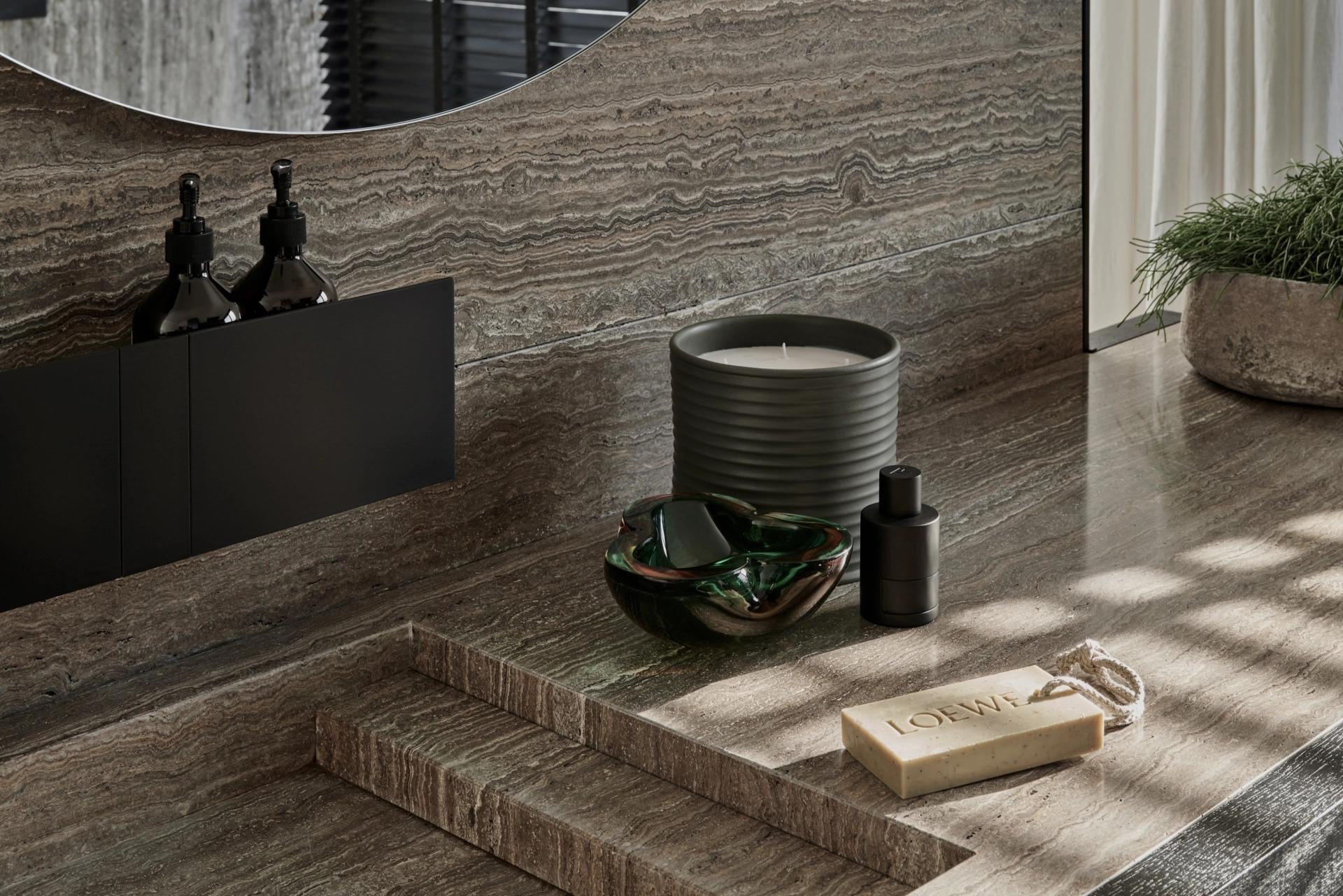 accessories in barthroom