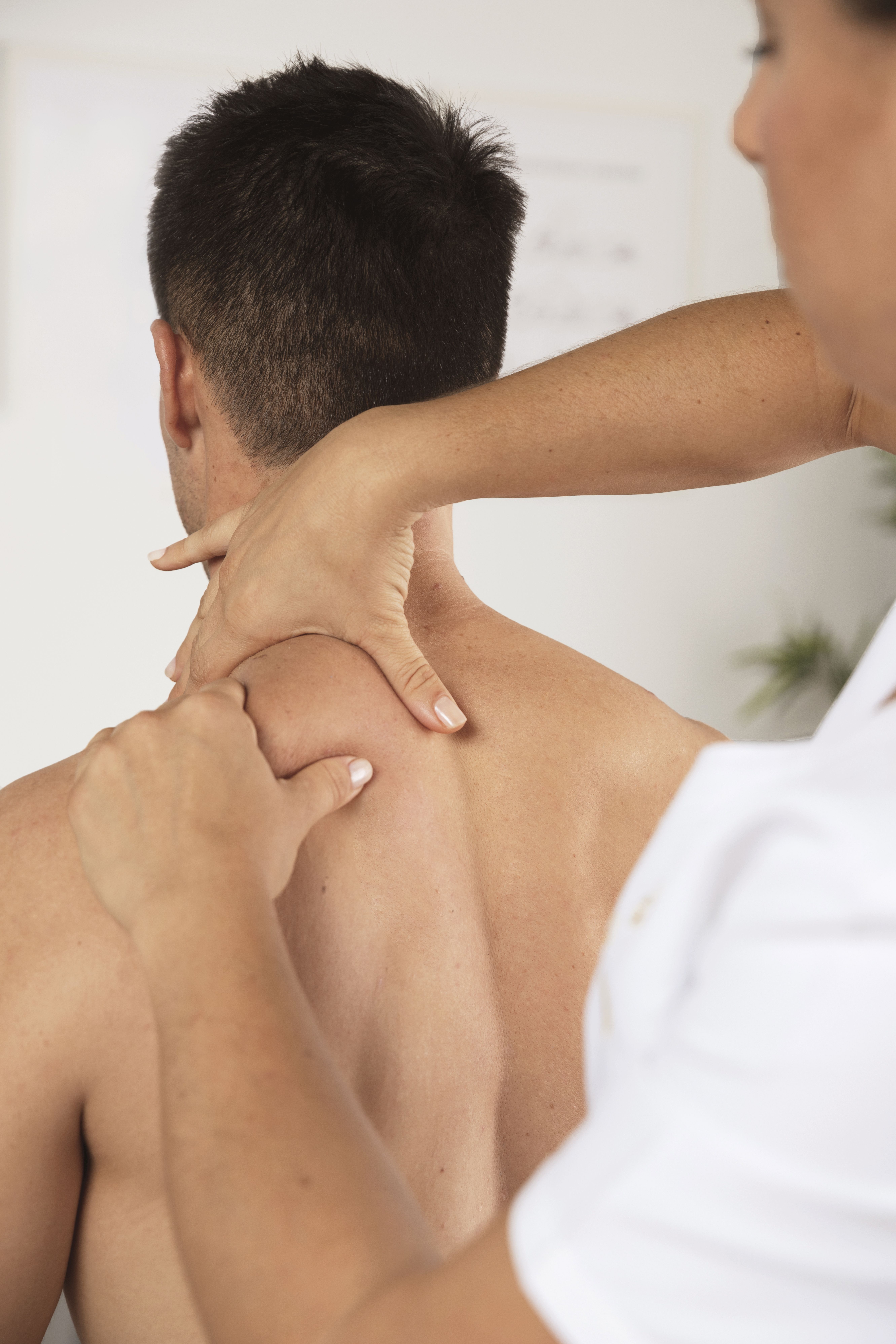Neuromuscular Therapy: A Targeted Path to Chronic Pain Relief in Rethymno