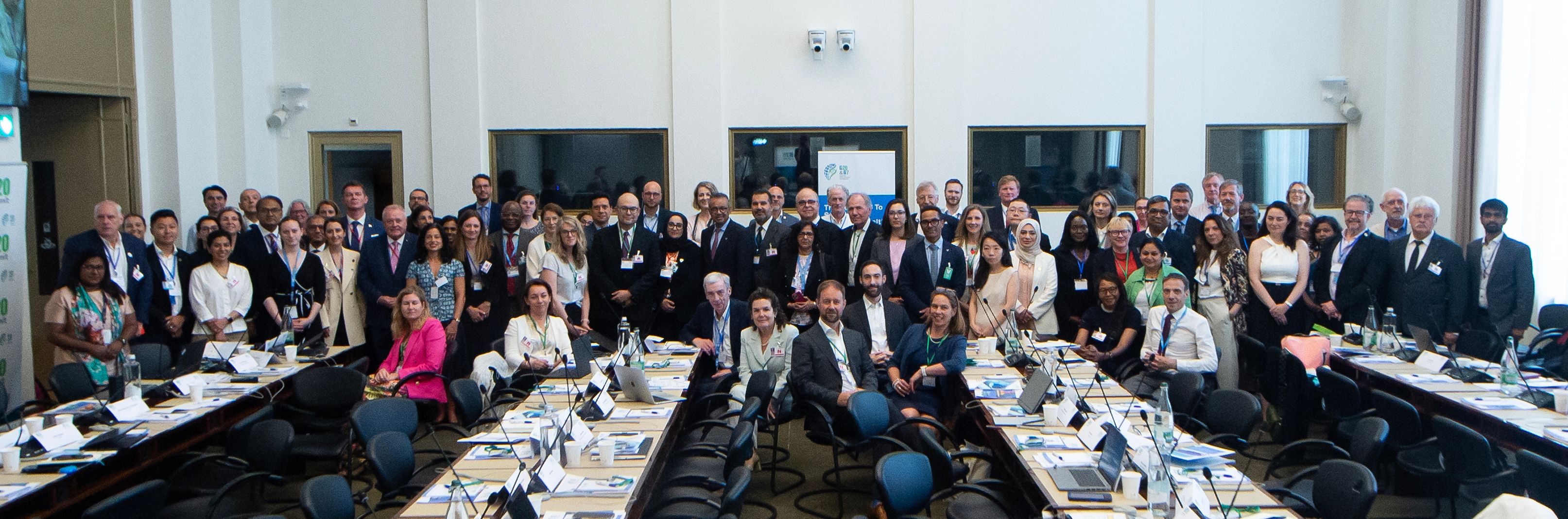 Vitavox Institute presents its action plan at the H20 Summit in Geneva.