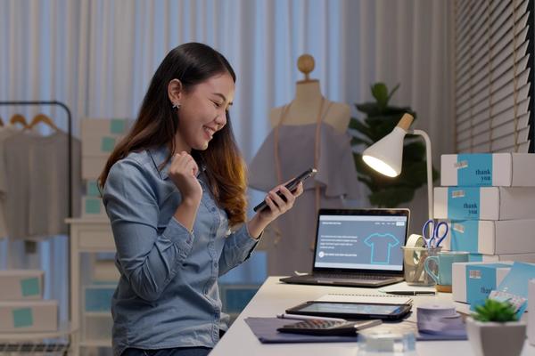 7 Expert Tips To Scale Your E-Commerce Business