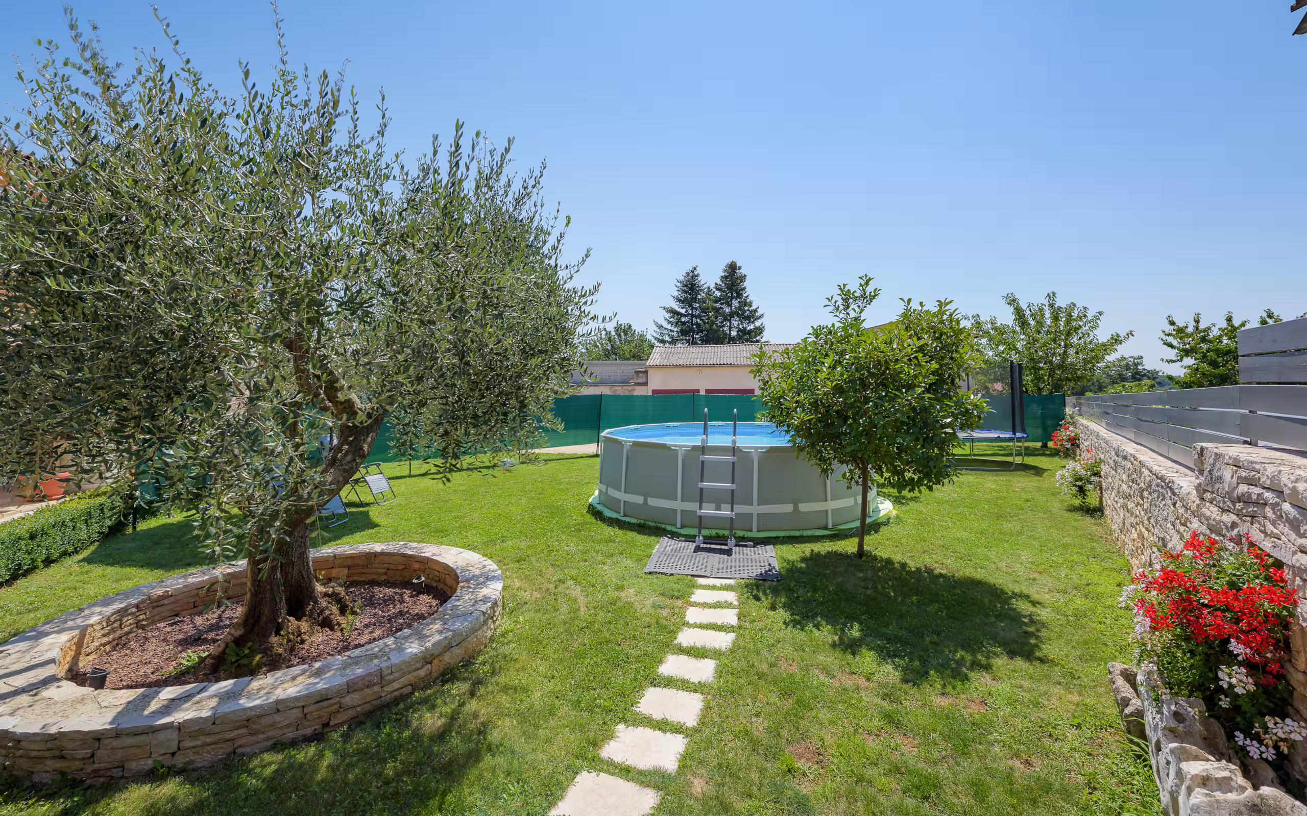 Holiday home Tina