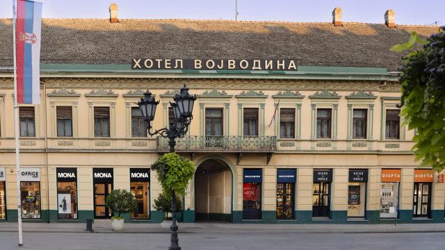 Hotel Vojvodina — eksterijer 9