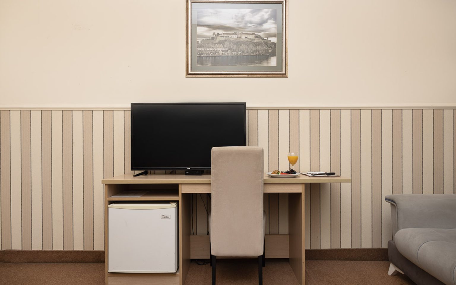 Apartman — 12