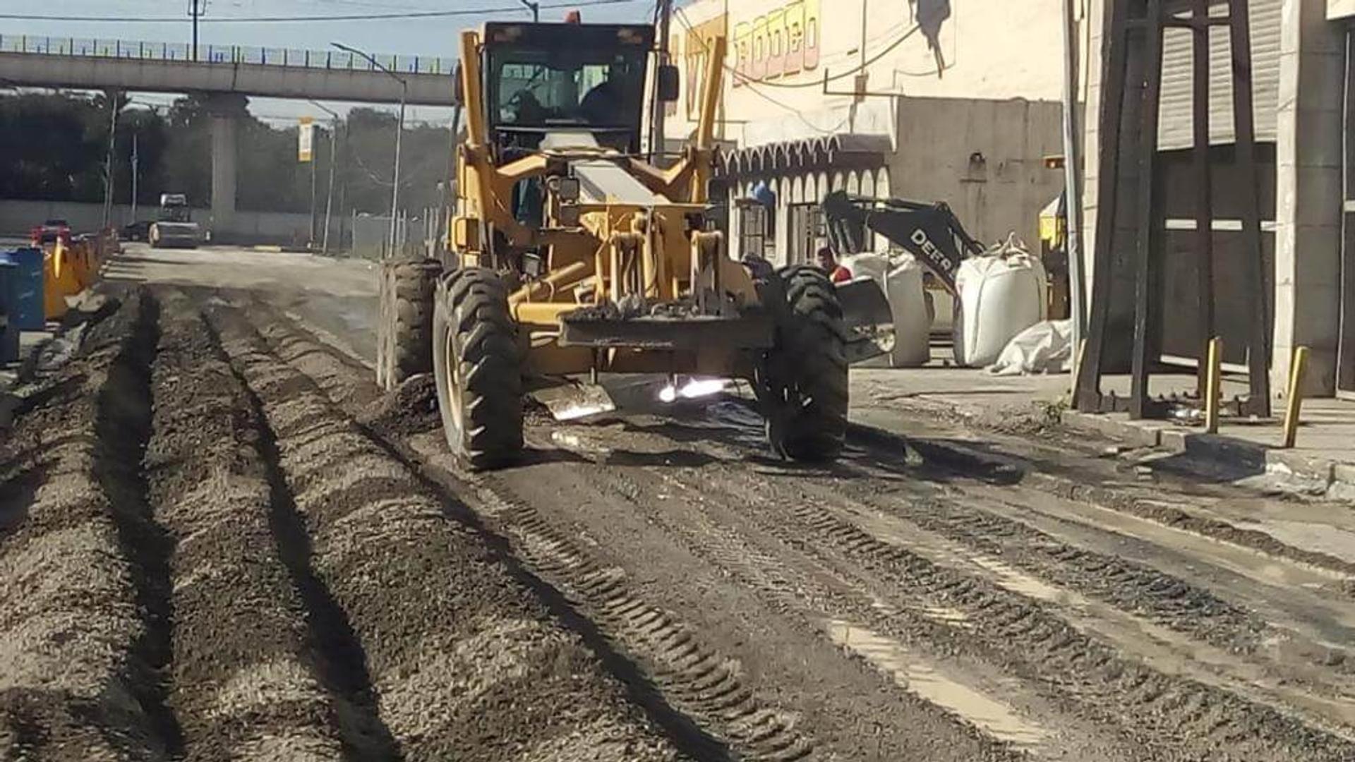 Servicio de motoconformadoras — PUCSA Maquinaria