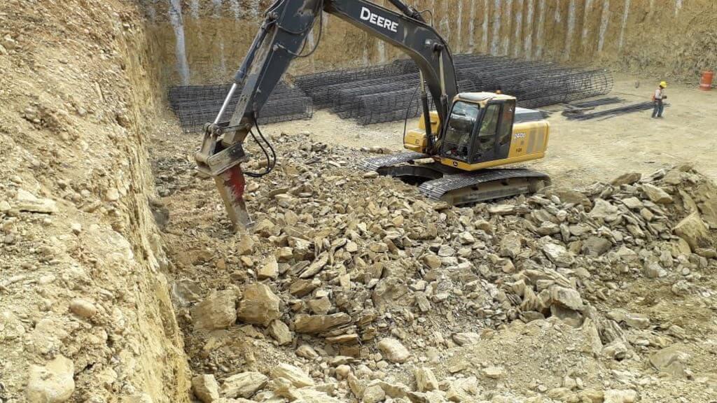 Servicio de excavadoras — PUCSA Maquinaria