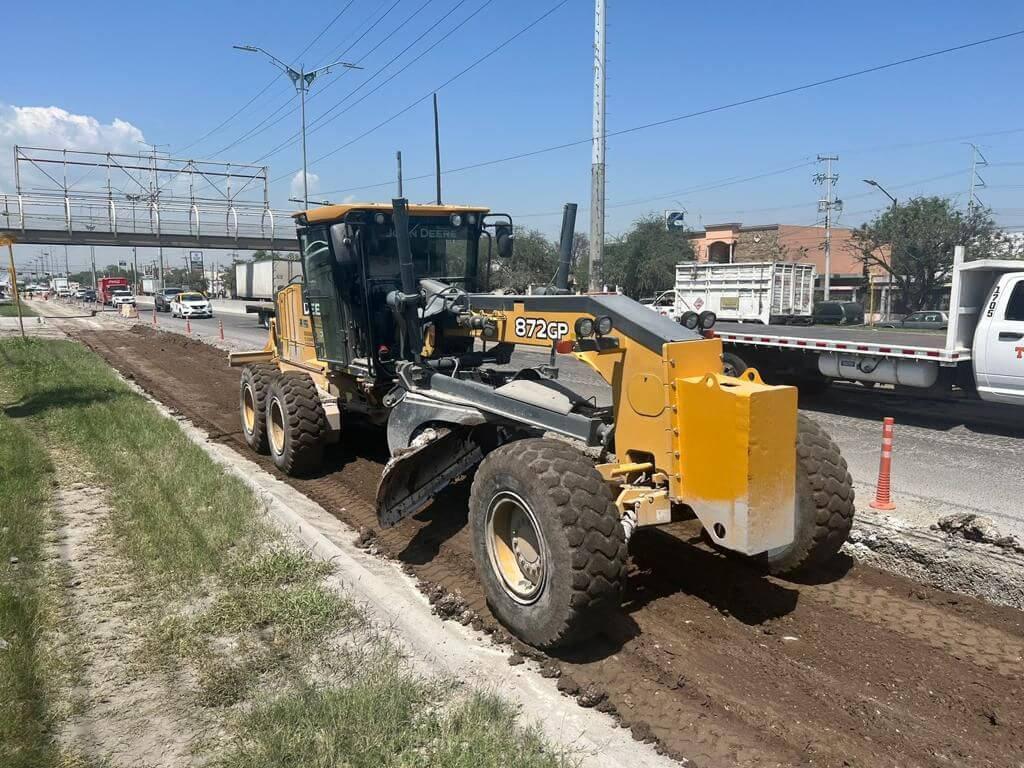 Servicio de rodillo compactador — PUCSA Maquinaria